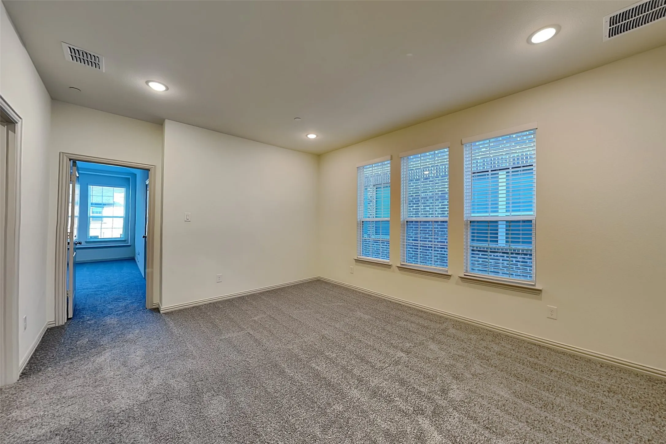 Single Family Residence For Rent in Denton County , 3693 Dutchess Drive, Frisco, Texas 75034, 3 Bedroom, 3 Bathroom, 2 Garage spaces, 2,259 Sqft, built in 2021, mls#21407679, Real Estate Agent in Frisco, Homes For Rent in Denton county, Homes For Rent in Frisco, Realtor in Frisco Texas, Real Estate Brokerage Independent Realty Texas, Luminita Cordes Realtor