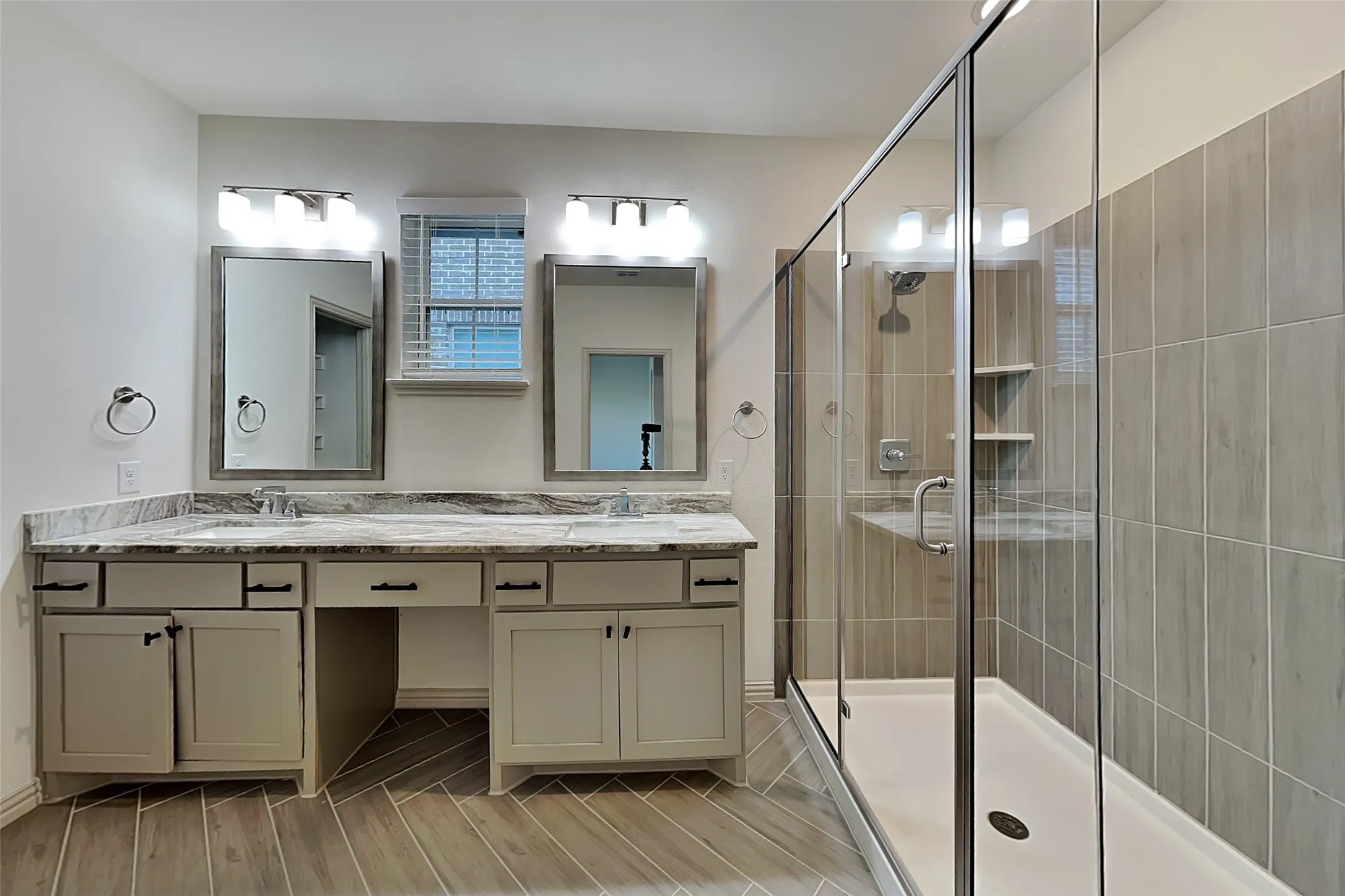 Single Family Residence For Rent in Denton County , 3693 Dutchess Drive, Frisco, Texas 75034, 3 Bedroom, 3 Bathroom, 2 Garage spaces, 2,259 Sqft, built in 2021, mls#21407679, Real Estate Agent in Frisco, Homes For Rent in Denton county, Homes For Rent in Frisco, Realtor in Frisco Texas, Real Estate Brokerage Independent Realty Texas, Luminita Cordes Realtor