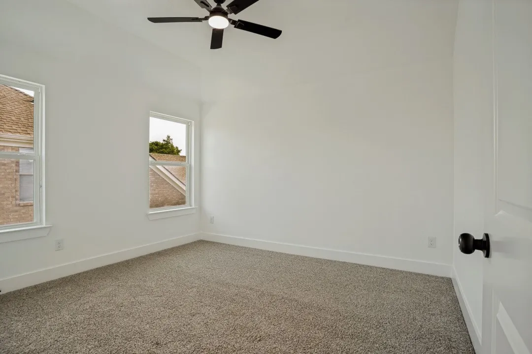 Single Family Residence For Sale in Collin County , 2845 Laurel Oak Drive, Mc Kinney, Texas 75071, 5 Bedroom, 3 Bathroom, 2 Garage spaces, 3,079 Sqft, built in 2007, mls#21399603, Real Estate Agent in Mc Kinney, Homes For Sale in Collin county, Homes For Sale in Mc Kinney, Realtor in Mc Kinney Texas, Real Estate Brokerage Independent Realty Texas, Luminita Cordes Realtor