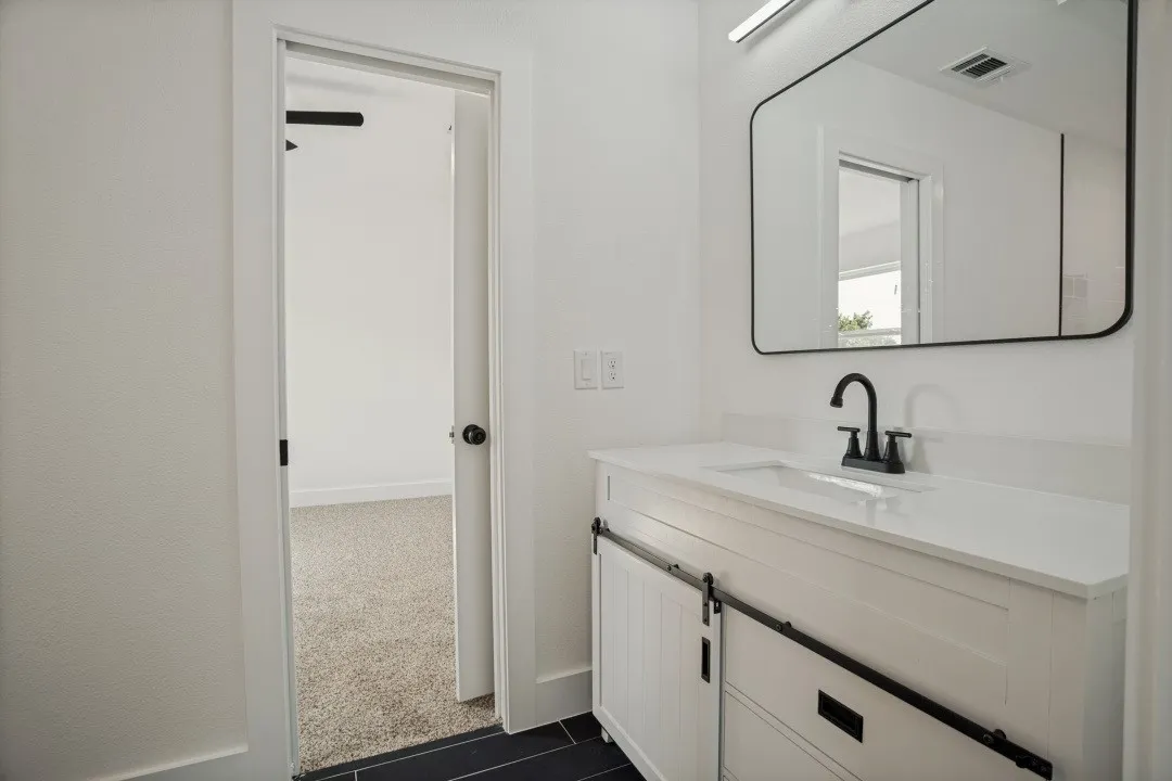 Single Family Residence For Sale in Collin County , 2845 Laurel Oak Drive, Mc Kinney, Texas 75071, 5 Bedroom, 3 Bathroom, 2 Garage spaces, 3,079 Sqft, built in 2007, mls#21399603, Real Estate Agent in Mc Kinney, Homes For Sale in Collin county, Homes For Sale in Mc Kinney, Realtor in Mc Kinney Texas, Real Estate Brokerage Independent Realty Texas, Luminita Cordes Realtor