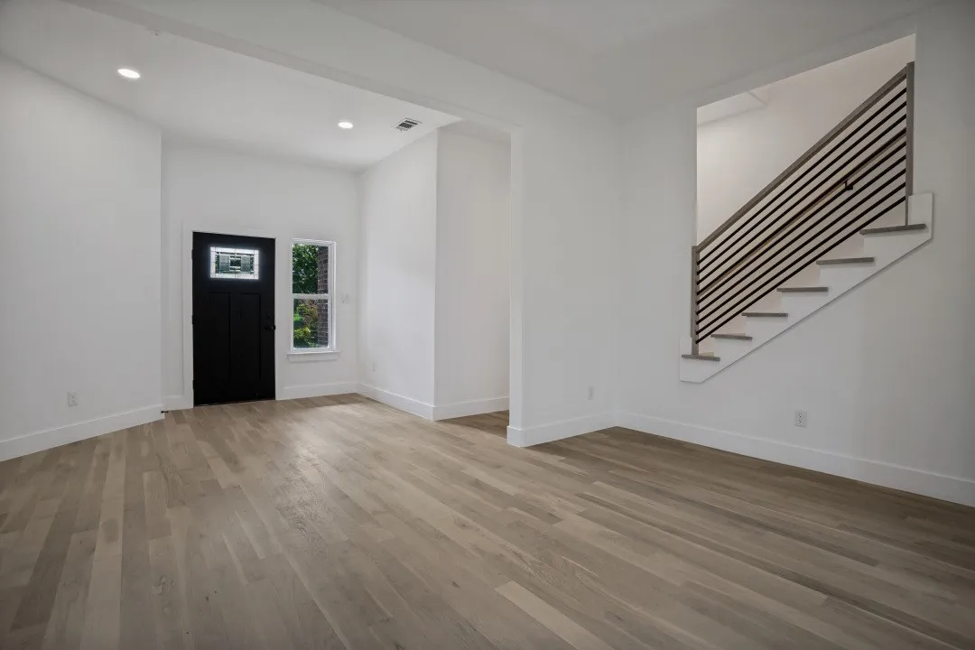 Single Family Residence For Sale in Collin County , 2845 Laurel Oak Drive, Mc Kinney, Texas 75071, 5 Bedroom, 3 Bathroom, 2 Garage spaces, 3,079 Sqft, built in 2007, mls#21399603, Real Estate Agent in Mc Kinney, Homes For Sale in Collin county, Homes For Sale in Mc Kinney, Realtor in Mc Kinney Texas, Real Estate Brokerage Independent Realty Texas, Luminita Cordes Realtor