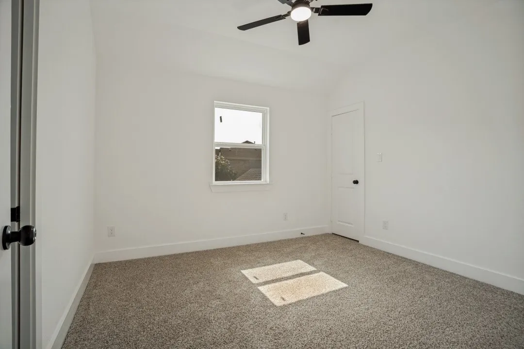 Single Family Residence For Sale in Collin County , 2845 Laurel Oak Drive, Mc Kinney, Texas 75071, 5 Bedroom, 3 Bathroom, 2 Garage spaces, 3,079 Sqft, built in 2007, mls#21399603, Real Estate Agent in Mc Kinney, Homes For Sale in Collin county, Homes For Sale in Mc Kinney, Realtor in Mc Kinney Texas, Real Estate Brokerage Independent Realty Texas, Luminita Cordes Realtor