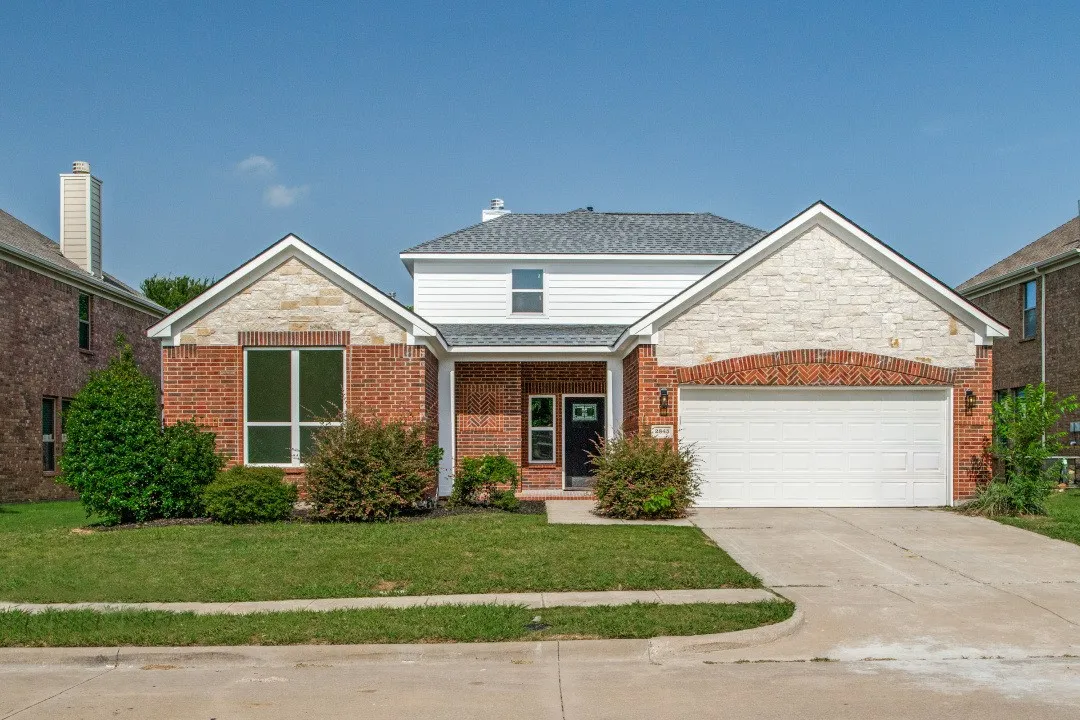 Single Family Residence For Sale in Collin County , 2845 Laurel Oak Drive, Mc Kinney, Texas 75071, 5 Bedroom, 3 Bathroom, 2 Garage spaces, 3,079 Sqft, built in 2007, mls#21399603, Real Estate Agent in Mc Kinney, Homes For Sale in Collin county, Homes For Sale in Mc Kinney, Realtor in Mc Kinney Texas, Real Estate Brokerage Independent Realty Texas, Luminita Cordes Realtor