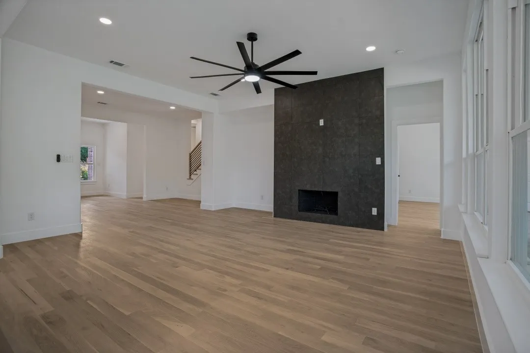 Single Family Residence For Sale in Collin County , 2845 Laurel Oak Drive, Mc Kinney, Texas 75071, 5 Bedroom, 3 Bathroom, 2 Garage spaces, 3,079 Sqft, built in 2007, mls#21399603, Real Estate Agent in Mc Kinney, Homes For Sale in Collin county, Homes For Sale in Mc Kinney, Realtor in Mc Kinney Texas, Real Estate Brokerage Independent Realty Texas, Luminita Cordes Realtor