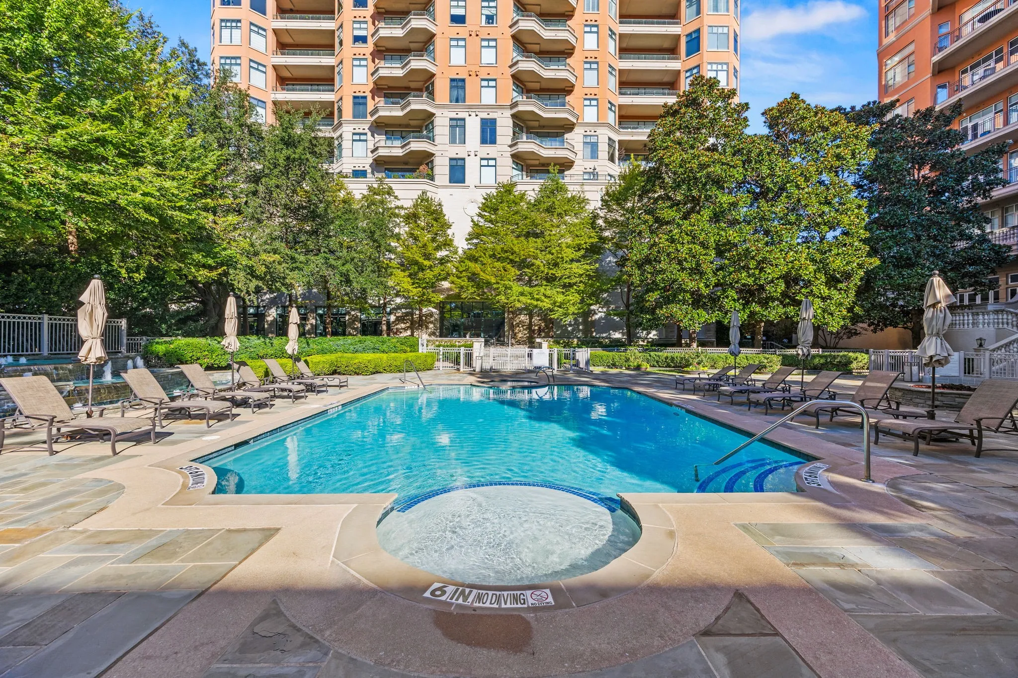 Condominium For Rent in Dallas County , 3535 Gillespie Street 507, Dallas, Texas 75219, 1 Bedroom, 2 Bathroom, 2 Garage spaces, 1,305 Sqft, built in 2000, mls#21398845, Real Estate Agent in Dallas, Homes For Rent in Dallas county, Homes For Rent in Dallas, Realtor in Dallas Texas, Real Estate Brokerage Independent Realty Texas, Luminita Cordes Realtor