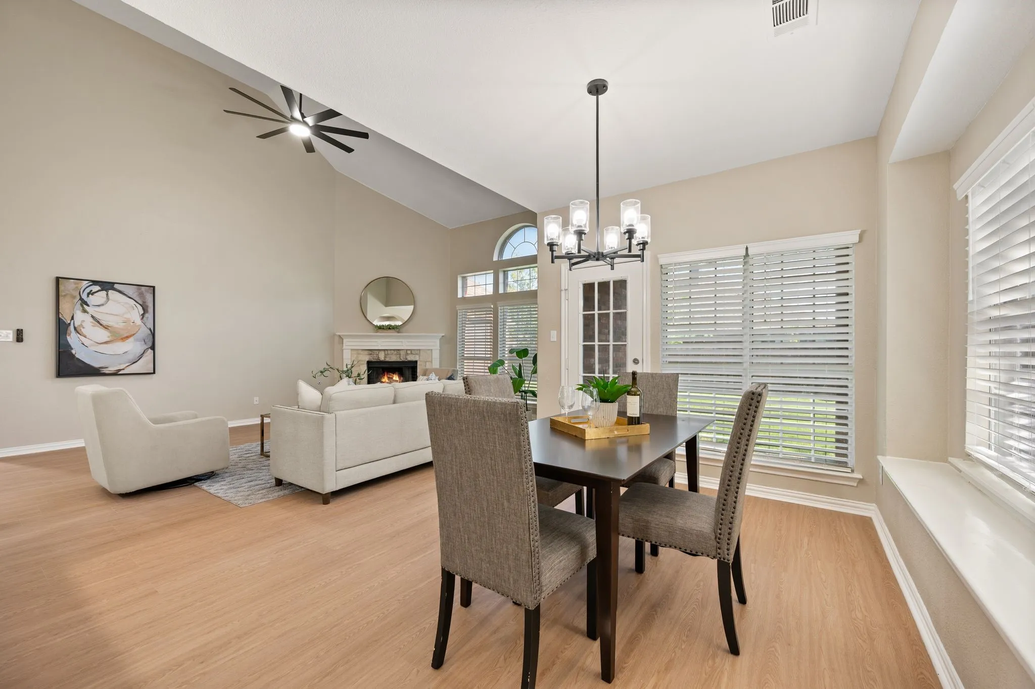 From casual meals to lively get-togethers, the connected breakfast & living areas offer a comfortable setting for everyday enjoyment.