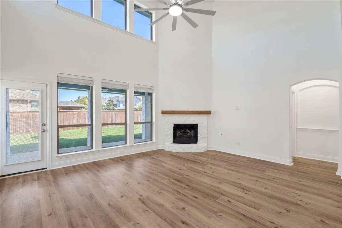 Single Family Residence For Rent in Collin County , 3621 Wagonwheel Way, Celina, Texas 75009, 4 Bedroom, 4 Bathroom, 2 Garage spaces, 3,391 Sqft, built in 2014, mls#21407891, Real Estate Agent in Celina, Homes For Rent in Collin county, Homes For Rent in Celina, Realtor in Celina Texas, Real Estate Brokerage Independent Realty Texas, Luminita Cordes Realtor