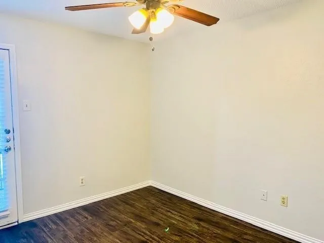 Condominium For Sale in Collin County , 7621 Mccallum Boulevard 108, Dallas, Texas 75252, 1 Bedroom, 1 Bathroom, Garage spaces, 576 Sqft, built in 1984, mls#21407906, Real Estate Agent in Dallas, Homes For Sale in Collin county, Homes For Sale in Dallas, Realtor in Dallas Texas, Real Estate Brokerage Independent Realty Texas, Luminita Cordes Realtor