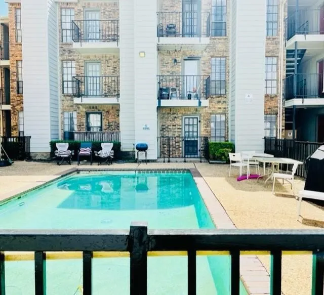 Condominium For Sale in Collin County , 7621 Mccallum Boulevard 108, Dallas, Texas 75252, 1 Bedroom, 1 Bathroom, Garage spaces, 576 Sqft, built in 1984, mls#21407906, Real Estate Agent in Dallas, Homes For Sale in Collin county, Homes For Sale in Dallas, Realtor in Dallas Texas, Real Estate Brokerage Independent Realty Texas, Luminita Cordes Realtor