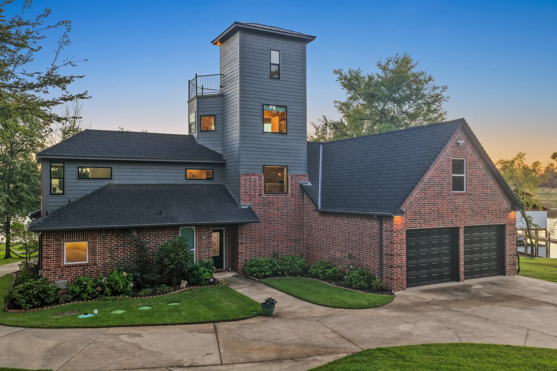 Single Family Residence For Sale in Titus County , 291 Private Road 2367, Mt Pleasant, Texas 75455, 4 Bedroom, 4 Bathroom, 2 Garage spaces, 3,662 Sqft, built in 2007, mls#21407682, Real Estate Agent in Mt Pleasant, Homes For Sale in Titus county, Homes For Sale in Mt Pleasant, Realtor in Mt Pleasant Texas, Real Estate Brokerage Independent Realty Texas, Luminita Cordes Realtor