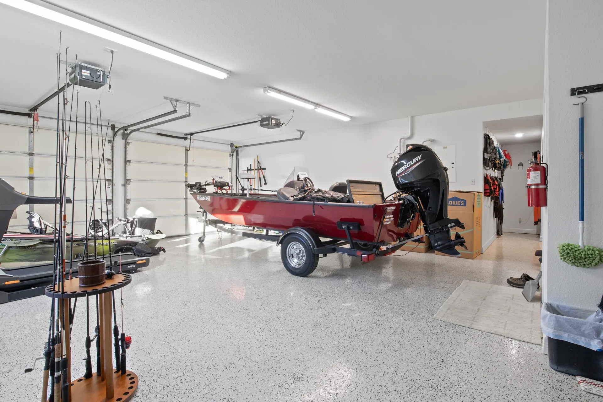 Single Family Residence For Sale in Titus County , 291 Private Road 2367, Mt Pleasant, Texas 75455, 4 Bedroom, 4 Bathroom, 2 Garage spaces, 3,662 Sqft, built in 2007, mls#21407682, Real Estate Agent in Mt Pleasant, Homes For Sale in Titus county, Homes For Sale in Mt Pleasant, Realtor in Mt Pleasant Texas, Real Estate Brokerage Independent Realty Texas, Luminita Cordes Realtor