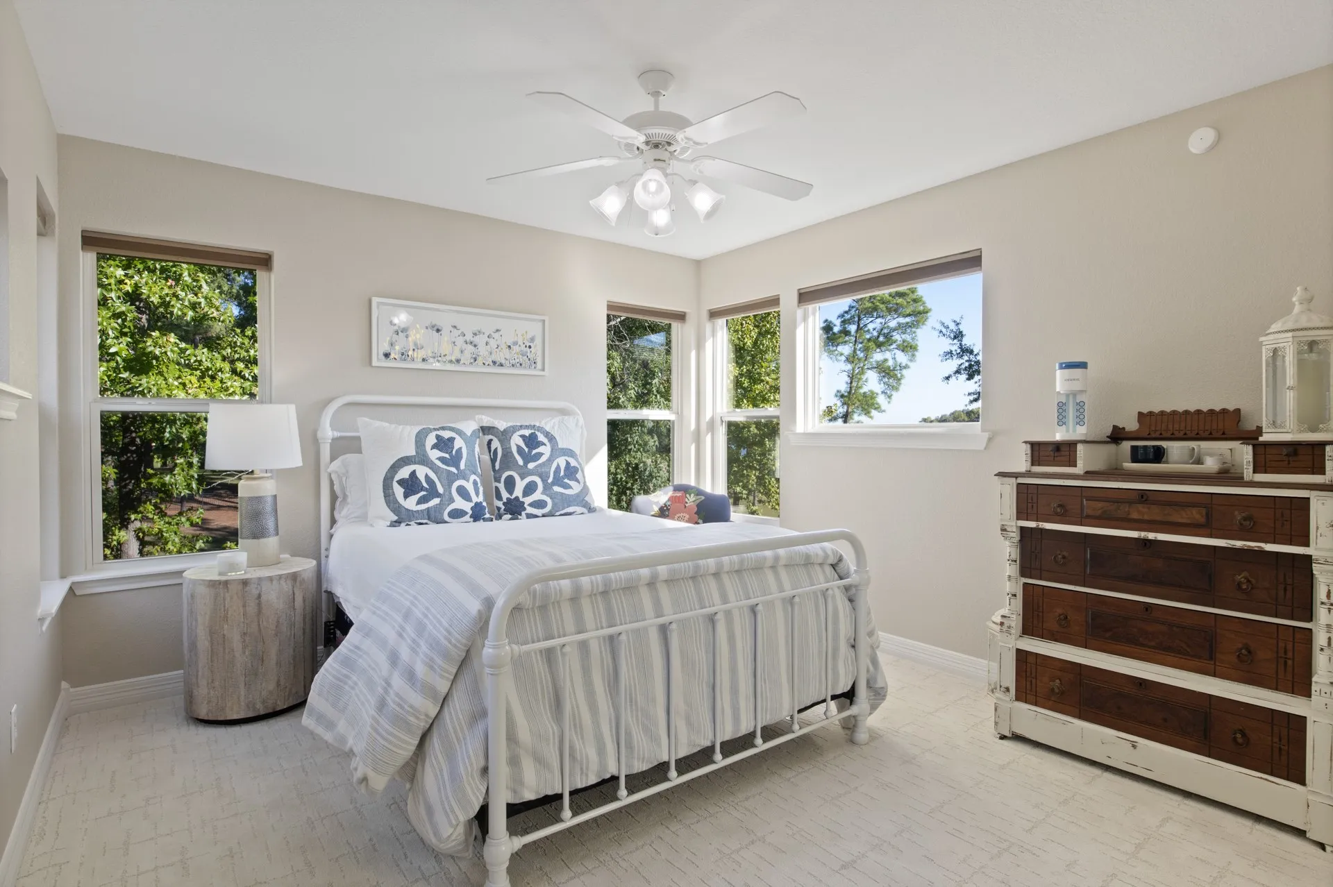 Single Family Residence For Sale in Titus County , 291 Private Road 2367, Mt Pleasant, Texas 75455, 4 Bedroom, 4 Bathroom, 2 Garage spaces, 3,662 Sqft, built in 2007, mls#21407682, Real Estate Agent in Mt Pleasant, Homes For Sale in Titus county, Homes For Sale in Mt Pleasant, Realtor in Mt Pleasant Texas, Real Estate Brokerage Independent Realty Texas, Luminita Cordes Realtor