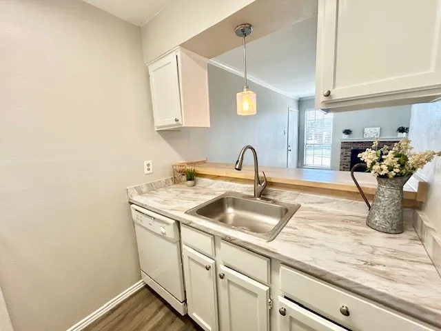 Condominium For Sale in Collin County , 7621 Mccallum Boulevard 309, Dallas, Texas 75252, 1 Bedroom, 1 Bathroom, Garage spaces, 576 Sqft, built in 1984, mls#21407918, Real Estate Agent in Dallas, Homes For Sale in Collin county, Homes For Sale in Dallas, Realtor in Dallas Texas, Real Estate Brokerage Independent Realty Texas, Luminita Cordes Realtor