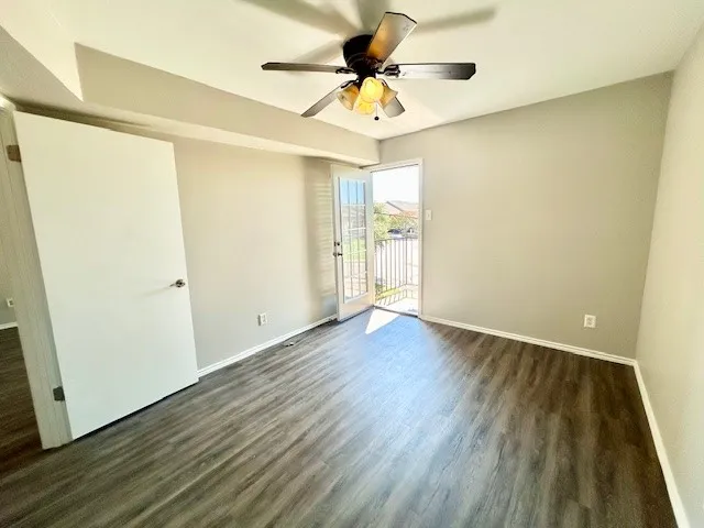 Condominium For Sale in Collin County , 7621 Mccallum Boulevard 309, Dallas, Texas 75252, 1 Bedroom, 1 Bathroom, Garage spaces, 576 Sqft, built in 1984, mls#21407918, Real Estate Agent in Dallas, Homes For Sale in Collin county, Homes For Sale in Dallas, Realtor in Dallas Texas, Real Estate Brokerage Independent Realty Texas, Luminita Cordes Realtor