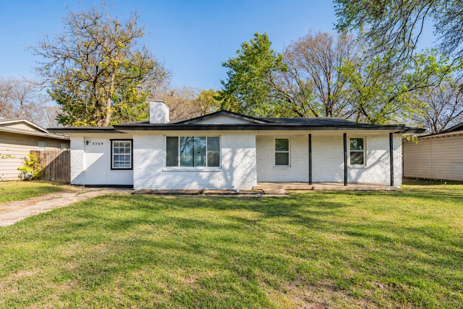 Single Family Residence For Sale