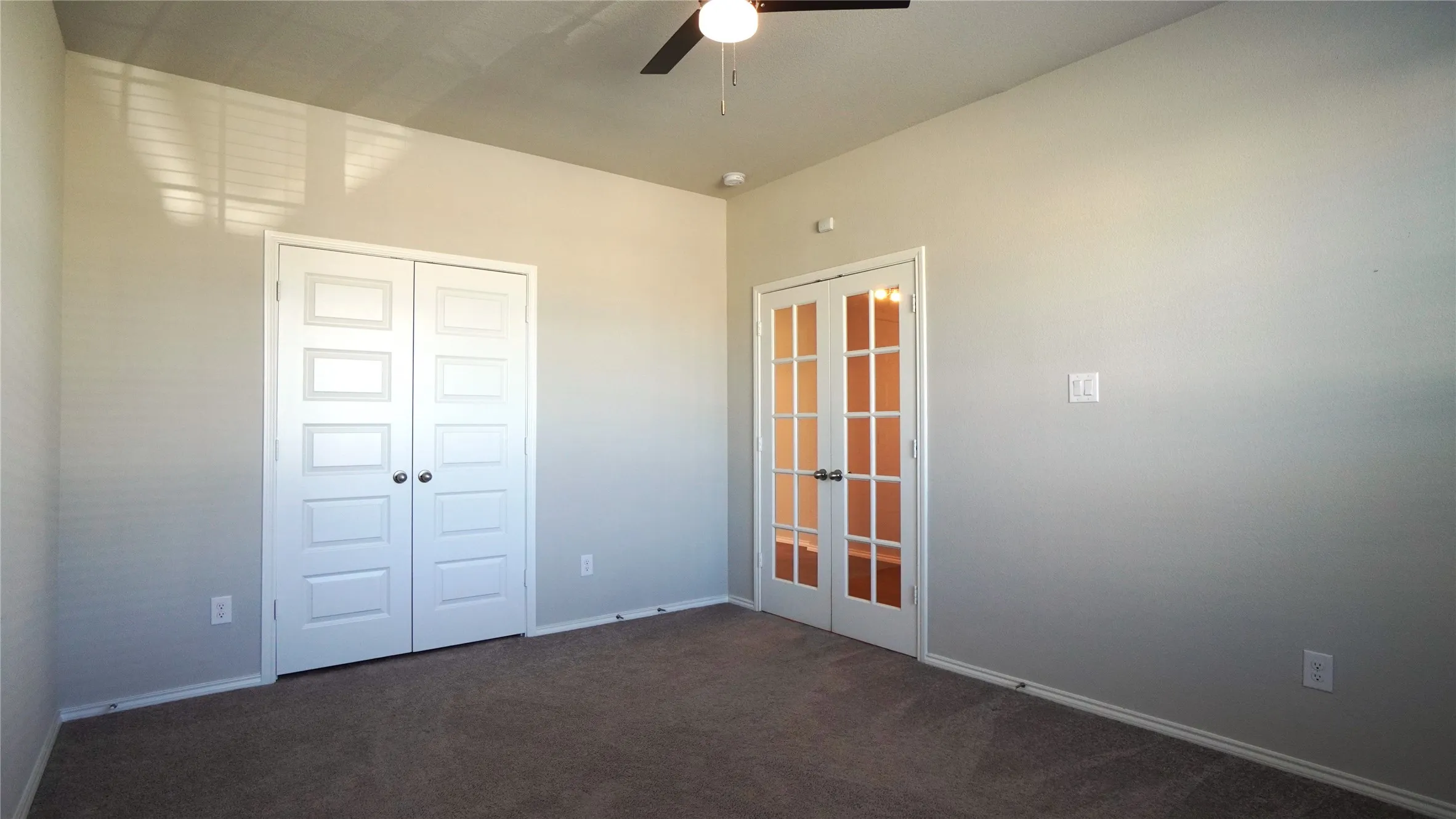 Single Family Residence For Rent in Rockwall County , 3211 Buffalo Creek Circle, Royse City, Texas 75189, 4 Bedroom, 2 Bathroom, 2 Garage spaces, 2,120 Sqft, built in 2021, mls#21407243, Real Estate Agent in Royse City, Homes For Rent in Rockwall county, Homes For Rent in Royse City, Realtor in Royse City Texas, Real Estate Brokerage Independent Realty Texas, Luminita Cordes Realtor