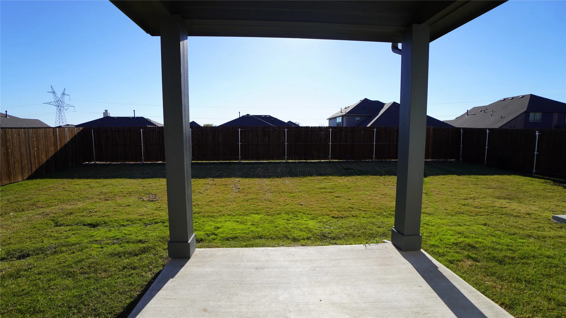 Single Family Residence For Rent in Rockwall County , 3211 Buffalo Creek Circle, Royse City, Texas 75189, 4 Bedroom, 2 Bathroom, 2 Garage spaces, 2,120 Sqft, built in 2021, mls#21407243, Real Estate Agent in Royse City, Homes For Rent in Rockwall county, Homes For Rent in Royse City, Realtor in Royse City Texas, Real Estate Brokerage Independent Realty Texas, Luminita Cordes Realtor