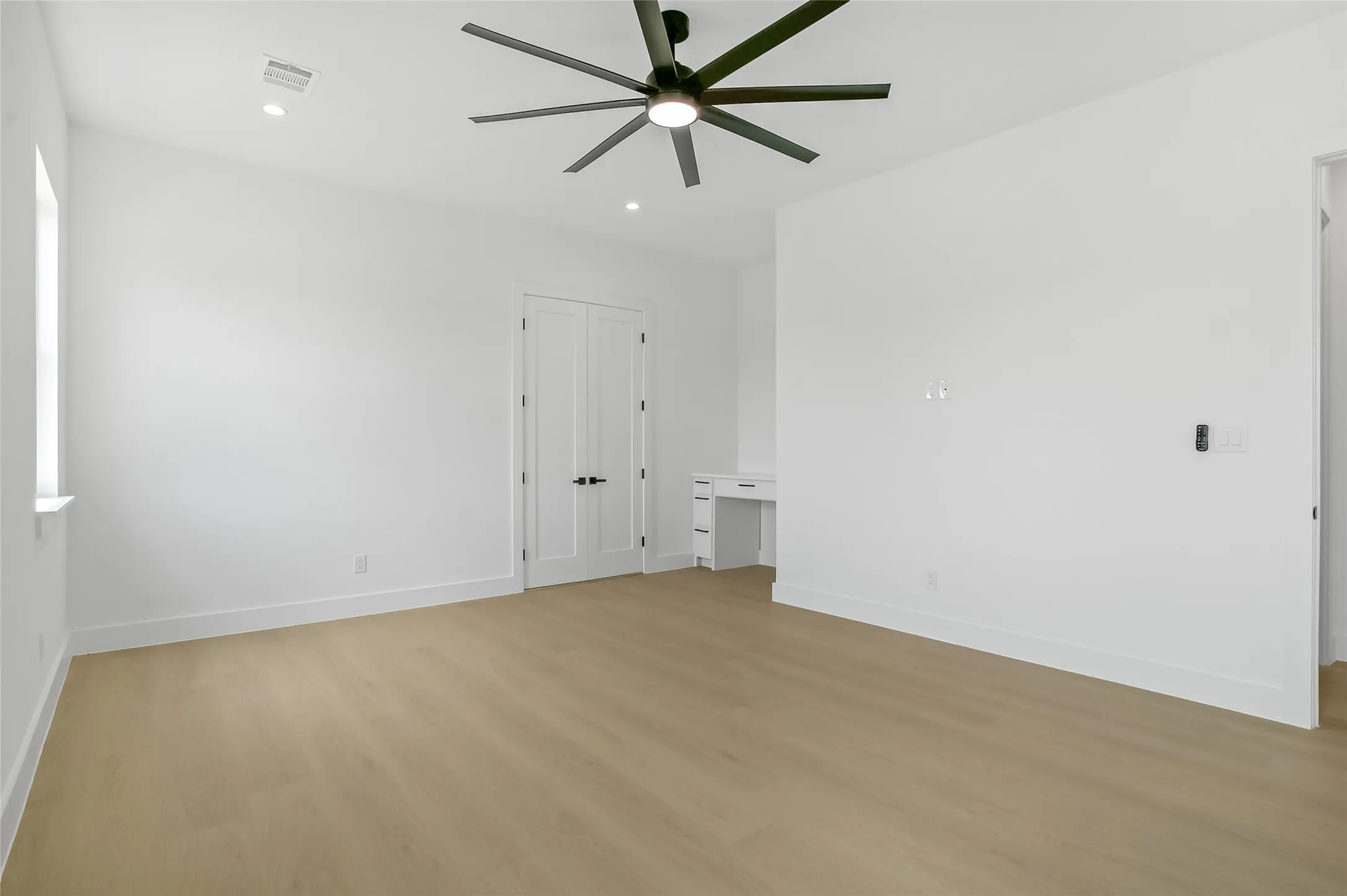 Single Family Residence For Sale in Dallas County , 3629 Vilbig Road, Dallas, Texas 75212, 4 Bedroom, 4 Bathroom, 2 Garage spaces, 3,572 Sqft, built in 2025, mls#21407929, Real Estate Agent in Dallas, Homes For Sale in Dallas county, Homes For Sale in Dallas, Realtor in Dallas Texas, Real Estate Brokerage Independent Realty Texas, Luminita Cordes Realtor