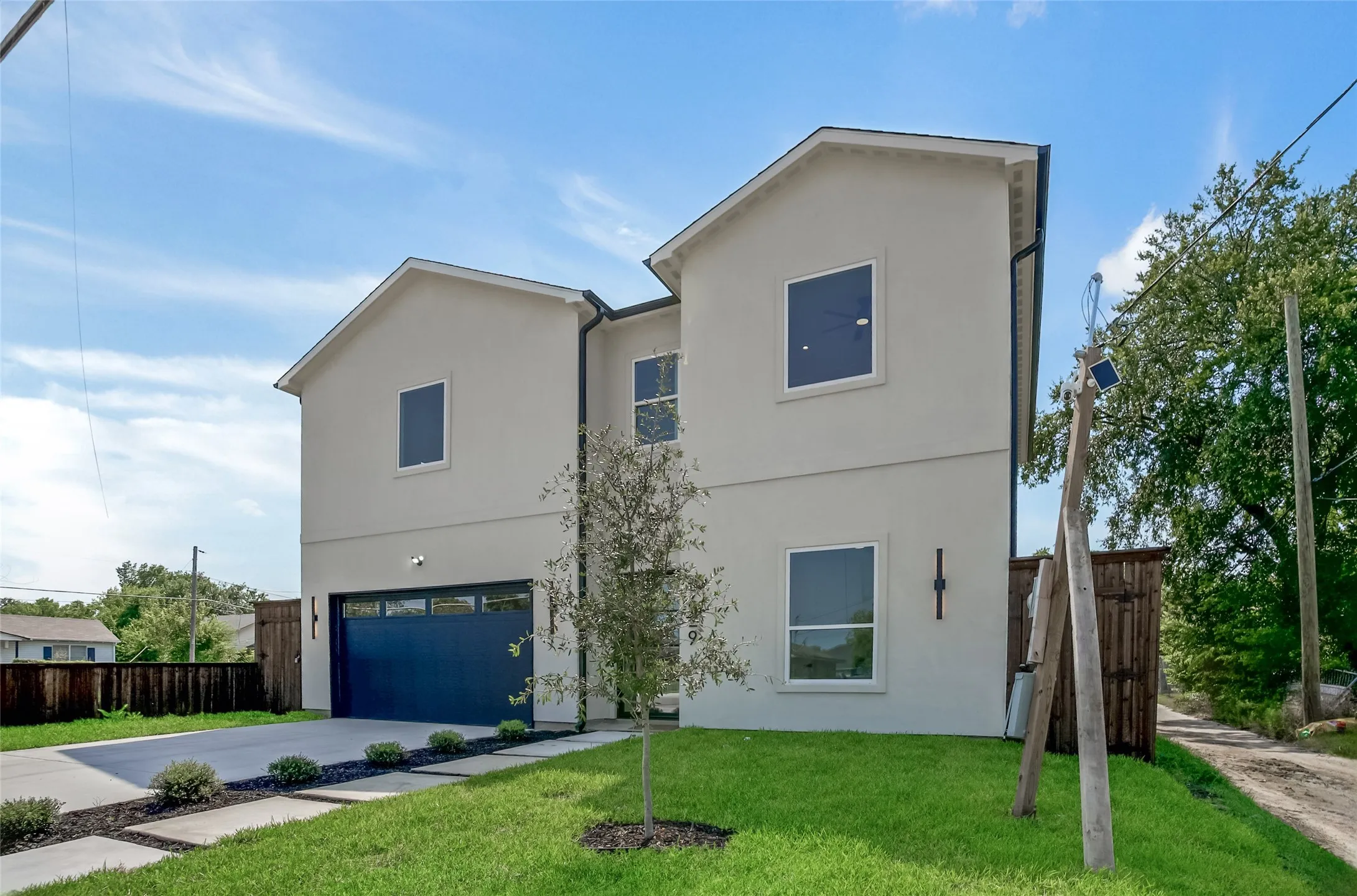 Single Family Residence For Sale in Dallas County , 3629 Vilbig Road, Dallas, Texas 75212, 4 Bedroom, 4 Bathroom, 2 Garage spaces, 3,572 Sqft, built in 2025, mls#21407929, Real Estate Agent in Dallas, Homes For Sale in Dallas county, Homes For Sale in Dallas, Realtor in Dallas Texas, Real Estate Brokerage Independent Realty Texas, Luminita Cordes Realtor