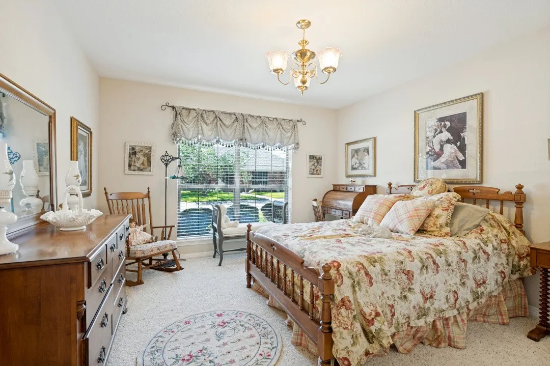 Single Family Residence For Sale in Dallas County , 123 Crestridge Drive 11, Cedar Hill, Texas 75104, 3 Bedroom, 2 Bathroom, 2 Garage spaces, 2,411 Sqft, built in 2004, mls#21405237, Real Estate Agent in Cedar Hill, Homes For Sale in Dallas county, Homes For Sale in Cedar Hill, Realtor in Cedar Hill Texas, Real Estate Brokerage Independent Realty Texas, Luminita Cordes Realtor