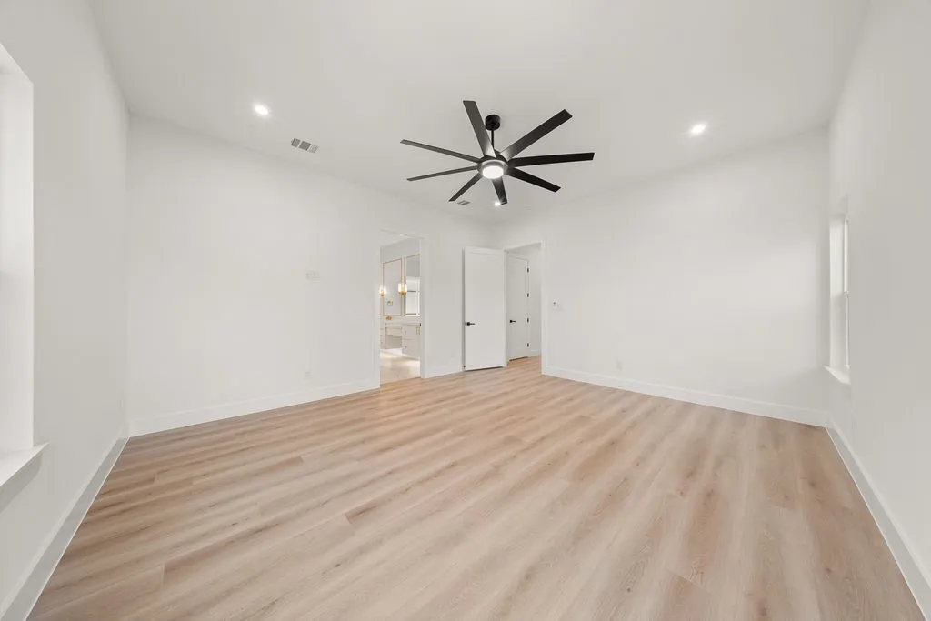 Single Family Residence For Sale in Dallas County , 1727 Toronto Street, Dallas, Texas 75212, 5 Bedroom, 5 Bathroom, 2 Garage spaces, 3,302 Sqft, built in 2026, mls#21407936, Real Estate Agent in Dallas, Homes For Sale in Dallas county, Homes For Sale in Dallas, Realtor in Dallas Texas, Real Estate Brokerage Independent Realty Texas, Luminita Cordes Realtor