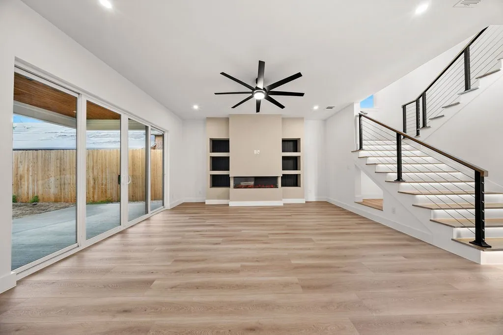 Single Family Residence For Sale in Dallas County , 1727 Toronto Street, Dallas, Texas 75212, 5 Bedroom, 5 Bathroom, 2 Garage spaces, 3,302 Sqft, built in 2026, mls#21407936, Real Estate Agent in Dallas, Homes For Sale in Dallas county, Homes For Sale in Dallas, Realtor in Dallas Texas, Real Estate Brokerage Independent Realty Texas, Luminita Cordes Realtor