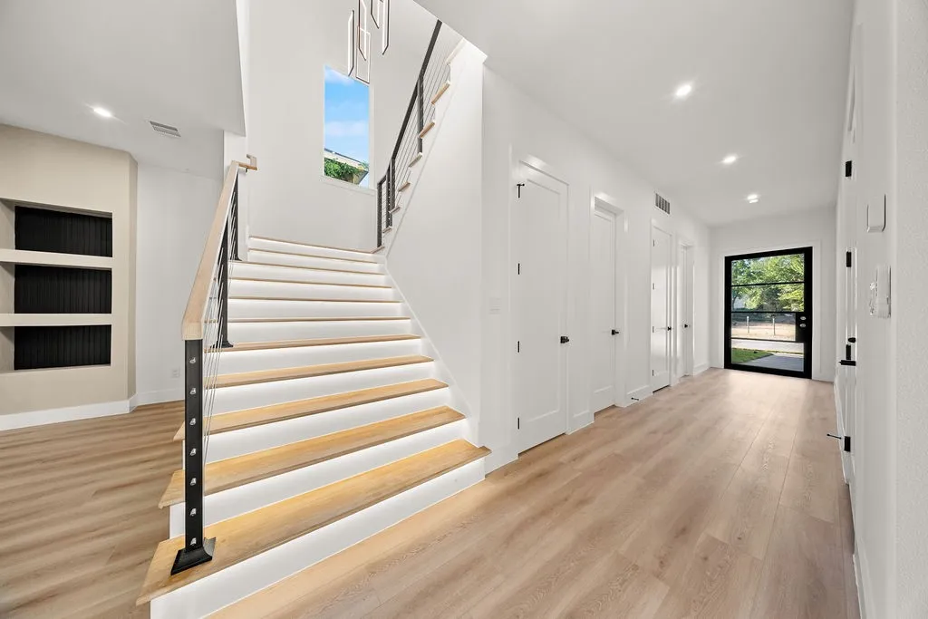 Single Family Residence For Sale in Dallas County , 1727 Toronto Street, Dallas, Texas 75212, 5 Bedroom, 5 Bathroom, 2 Garage spaces, 3,302 Sqft, built in 2026, mls#21407936, Real Estate Agent in Dallas, Homes For Sale in Dallas county, Homes For Sale in Dallas, Realtor in Dallas Texas, Real Estate Brokerage Independent Realty Texas, Luminita Cordes Realtor