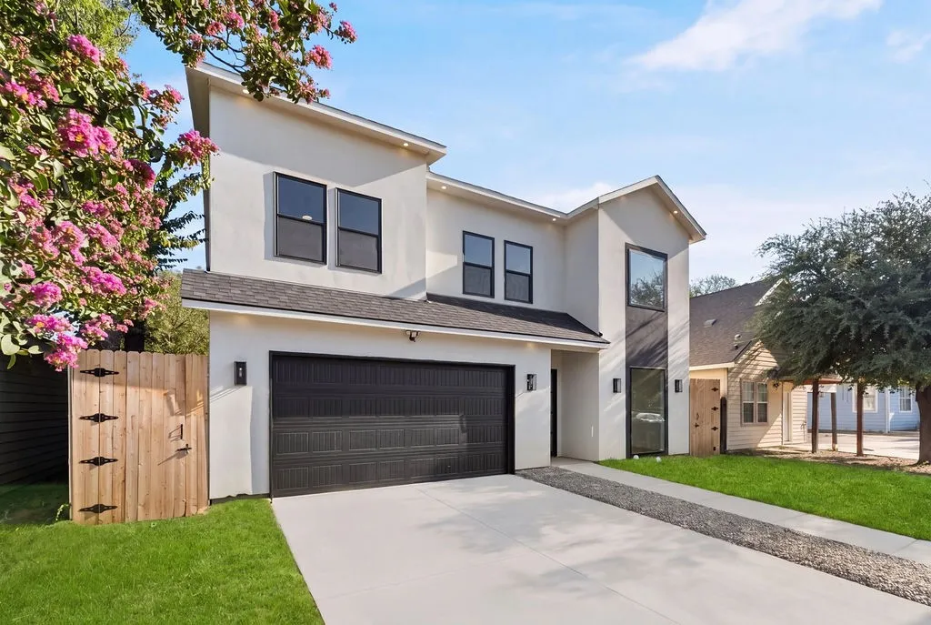 Single Family Residence For Sale in Dallas County , 1727 Toronto Street, Dallas, Texas 75212, 5 Bedroom, 5 Bathroom, 2 Garage spaces, 3,302 Sqft, built in 2026, mls#21407936, Real Estate Agent in Dallas, Homes For Sale in Dallas county, Homes For Sale in Dallas, Realtor in Dallas Texas, Real Estate Brokerage Independent Realty Texas, Luminita Cordes Realtor