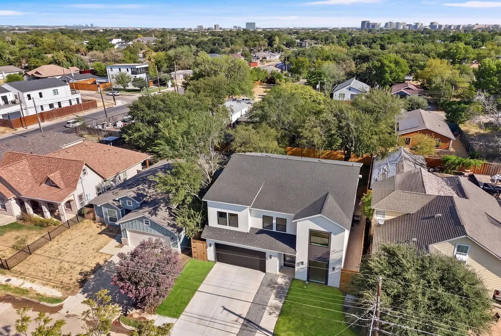 Single Family Residence For Sale in Dallas County , 1727 Toronto Street, Dallas, Texas 75212, 5 Bedroom, 5 Bathroom, 2 Garage spaces, 3,302 Sqft, built in 2026, mls#21407936, Real Estate Agent in Dallas, Homes For Sale in Dallas county, Homes For Sale in Dallas, Realtor in Dallas Texas, Real Estate Brokerage Independent Realty Texas, Luminita Cordes Realtor