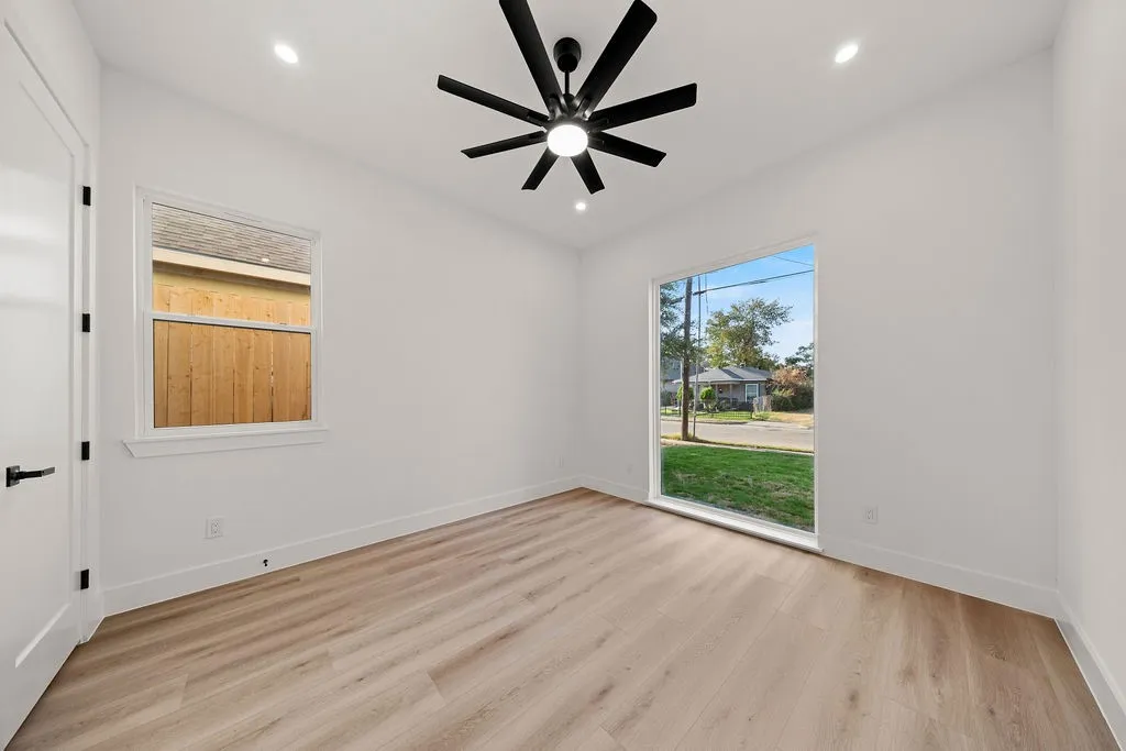 Single Family Residence For Sale in Dallas County , 1727 Toronto Street, Dallas, Texas 75212, 5 Bedroom, 5 Bathroom, 2 Garage spaces, 3,302 Sqft, built in 2026, mls#21407936, Real Estate Agent in Dallas, Homes For Sale in Dallas county, Homes For Sale in Dallas, Realtor in Dallas Texas, Real Estate Brokerage Independent Realty Texas, Luminita Cordes Realtor