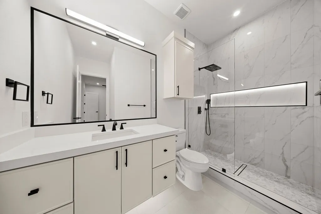 Single Family Residence For Sale in Dallas County , 1727 Toronto Street, Dallas, Texas 75212, 5 Bedroom, 5 Bathroom, 2 Garage spaces, 3,302 Sqft, built in 2026, mls#21407936, Real Estate Agent in Dallas, Homes For Sale in Dallas county, Homes For Sale in Dallas, Realtor in Dallas Texas, Real Estate Brokerage Independent Realty Texas, Luminita Cordes Realtor