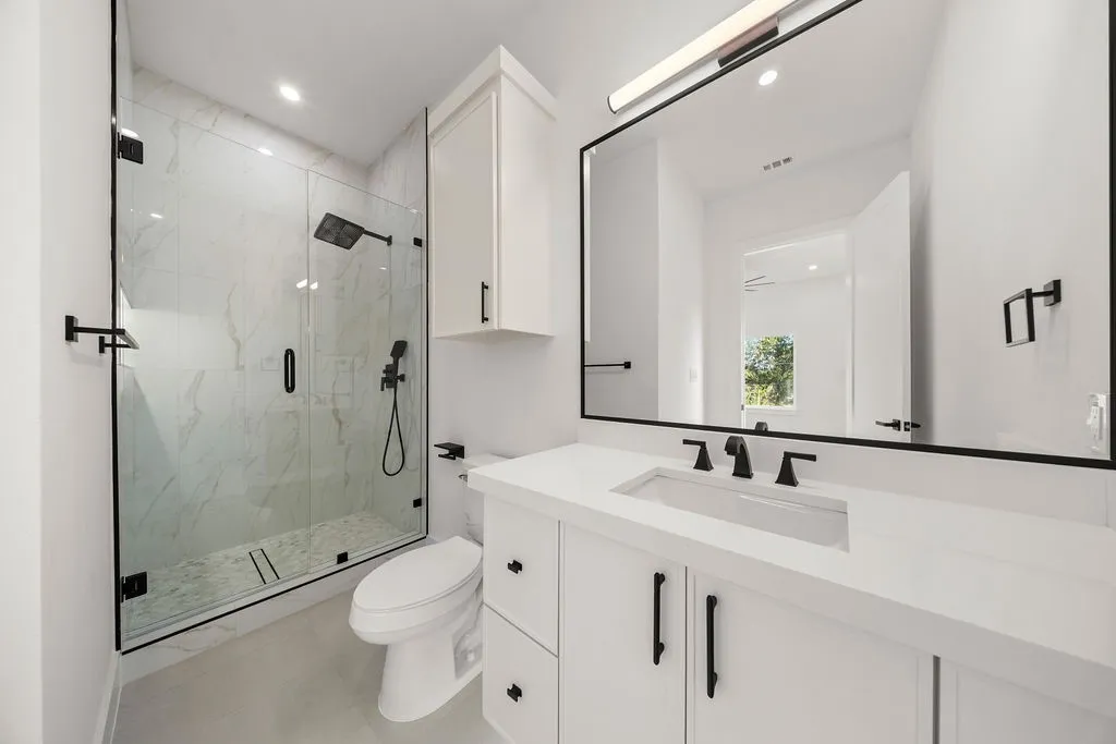 Single Family Residence For Sale in Dallas County , 1727 Toronto Street, Dallas, Texas 75212, 5 Bedroom, 5 Bathroom, 2 Garage spaces, 3,302 Sqft, built in 2026, mls#21407936, Real Estate Agent in Dallas, Homes For Sale in Dallas county, Homes For Sale in Dallas, Realtor in Dallas Texas, Real Estate Brokerage Independent Realty Texas, Luminita Cordes Realtor