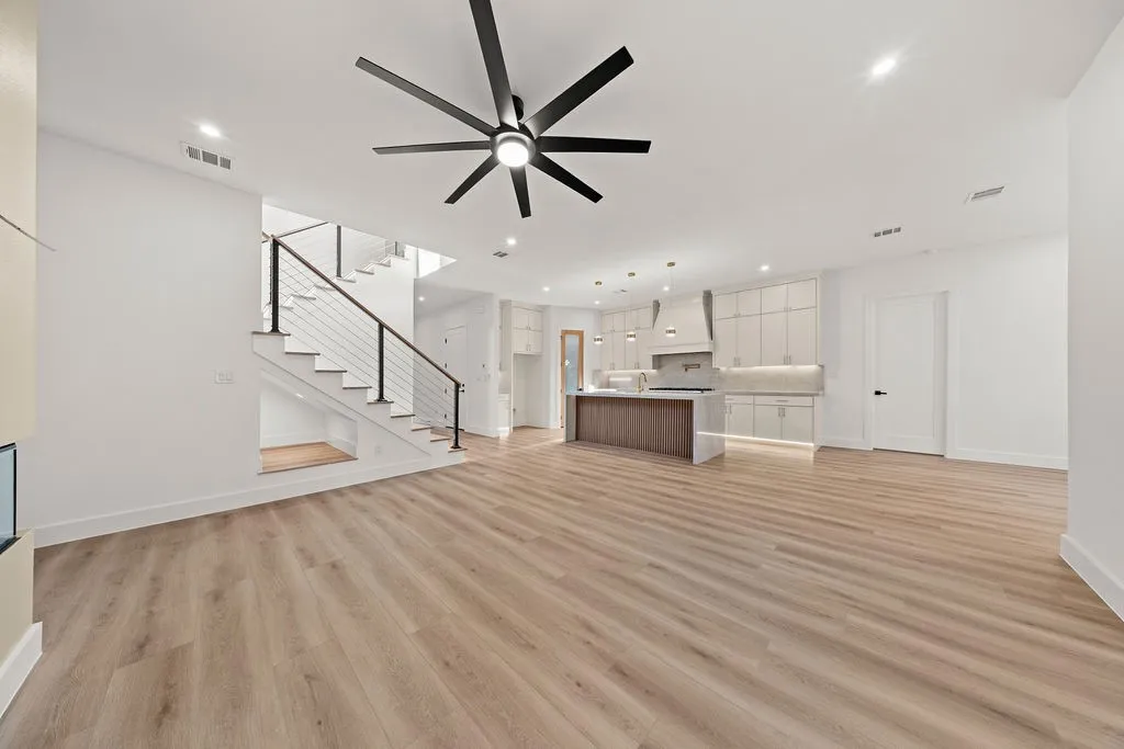 Single Family Residence For Sale in Dallas County , 1727 Toronto Street, Dallas, Texas 75212, 5 Bedroom, 5 Bathroom, 2 Garage spaces, 3,302 Sqft, built in 2026, mls#21407936, Real Estate Agent in Dallas, Homes For Sale in Dallas county, Homes For Sale in Dallas, Realtor in Dallas Texas, Real Estate Brokerage Independent Realty Texas, Luminita Cordes Realtor