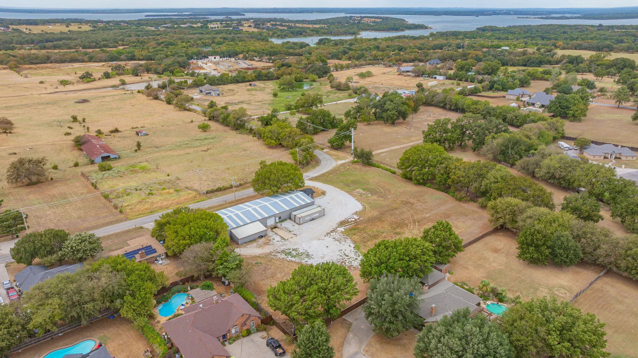 Warehouse For Sale in Denton County , 1324 N Saint James Road, Pilot Point, Texas 76258, 0, 0, Garage spaces, 7,487 Sqft, built in 1984, mls#21407833, Real Estate Agent in Pilot Point, Homes For Sale in Denton county, Homes For Sale in Pilot Point, Realtor in Pilot Point Texas, Real Estate Brokerage Independent Realty Texas, Luminita Cordes Realtor