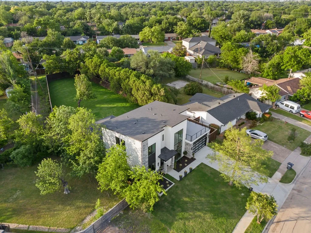 Single Family Residence For Sale in Dallas County , 14015 Rawhide Parkway, Farmers Branch, Texas 75234, 4 Bedroom, 4 Bathroom, 2 Garage spaces, 3,817 Sqft, built in 2026, mls#21407939, Real Estate Agent in Farmers Branch, Homes For Sale in Dallas county, Homes For Sale in Farmers Branch, Realtor in Farmers Branch Texas, Real Estate Brokerage Independent Realty Texas, Luminita Cordes Realtor