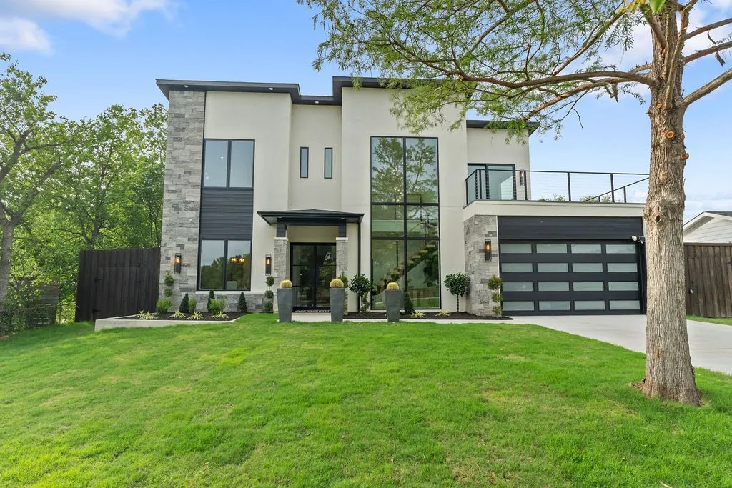 Single Family Residence For Sale in Dallas County , 14015 Rawhide Parkway, Farmers Branch, Texas 75234, 4 Bedroom, 4 Bathroom, 2 Garage spaces, 3,817 Sqft, built in 2026, mls#21407939, Real Estate Agent in Farmers Branch, Homes For Sale in Dallas county, Homes For Sale in Farmers Branch, Realtor in Farmers Branch Texas, Real Estate Brokerage Independent Realty Texas, Luminita Cordes Realtor