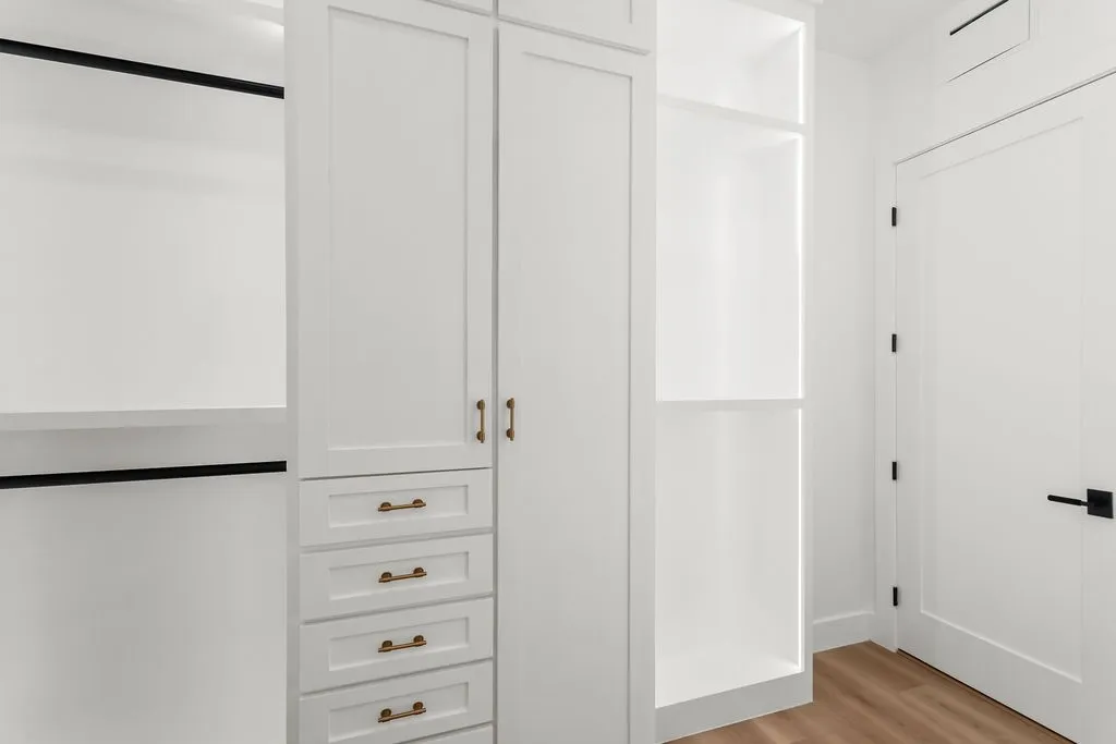Single Family Residence For Sale in Dallas County , 14015 Rawhide Parkway, Farmers Branch, Texas 75234, 4 Bedroom, 4 Bathroom, 2 Garage spaces, 3,817 Sqft, built in 2026, mls#21407939, Real Estate Agent in Farmers Branch, Homes For Sale in Dallas county, Homes For Sale in Farmers Branch, Realtor in Farmers Branch Texas, Real Estate Brokerage Independent Realty Texas, Luminita Cordes Realtor