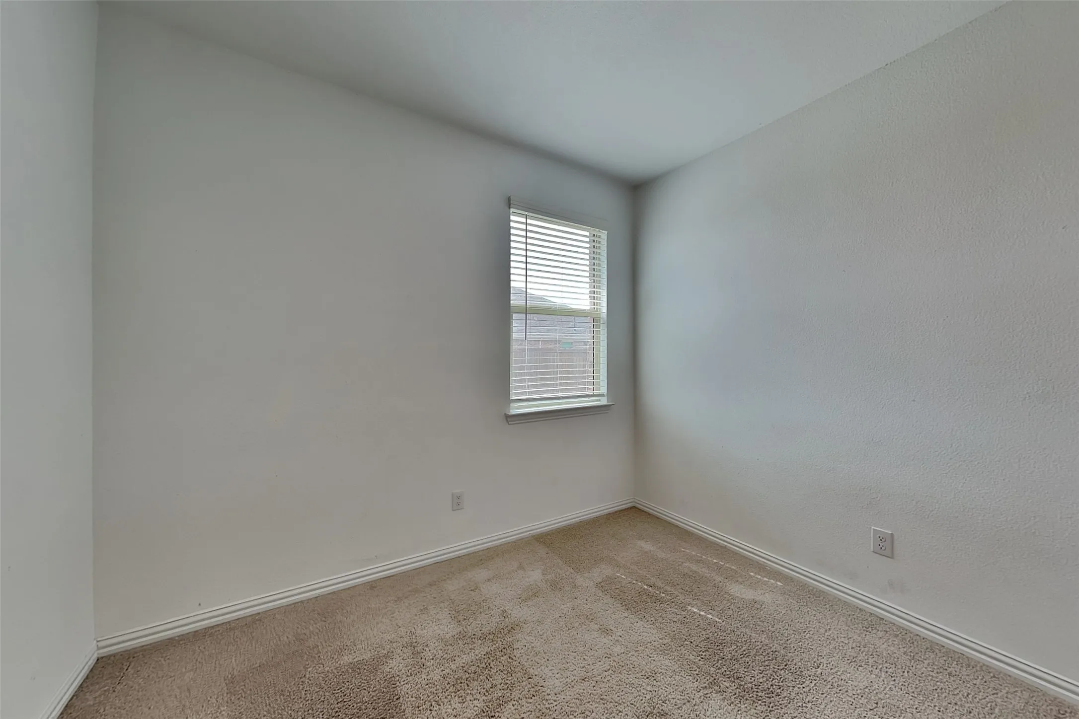 Single Family Residence For Rent in Denton County , 3409 Marino Drive, Little Elm, Texas 75068, 3 Bedroom, 2 Bathroom, 2 Garage spaces, 1,456 Sqft, built in 2023, mls#21407668, Real Estate Agent in Little Elm, Homes For Rent in Denton county, Homes For Rent in Little Elm, Realtor in Little Elm Texas, Real Estate Brokerage Independent Realty Texas, Luminita Cordes Realtor