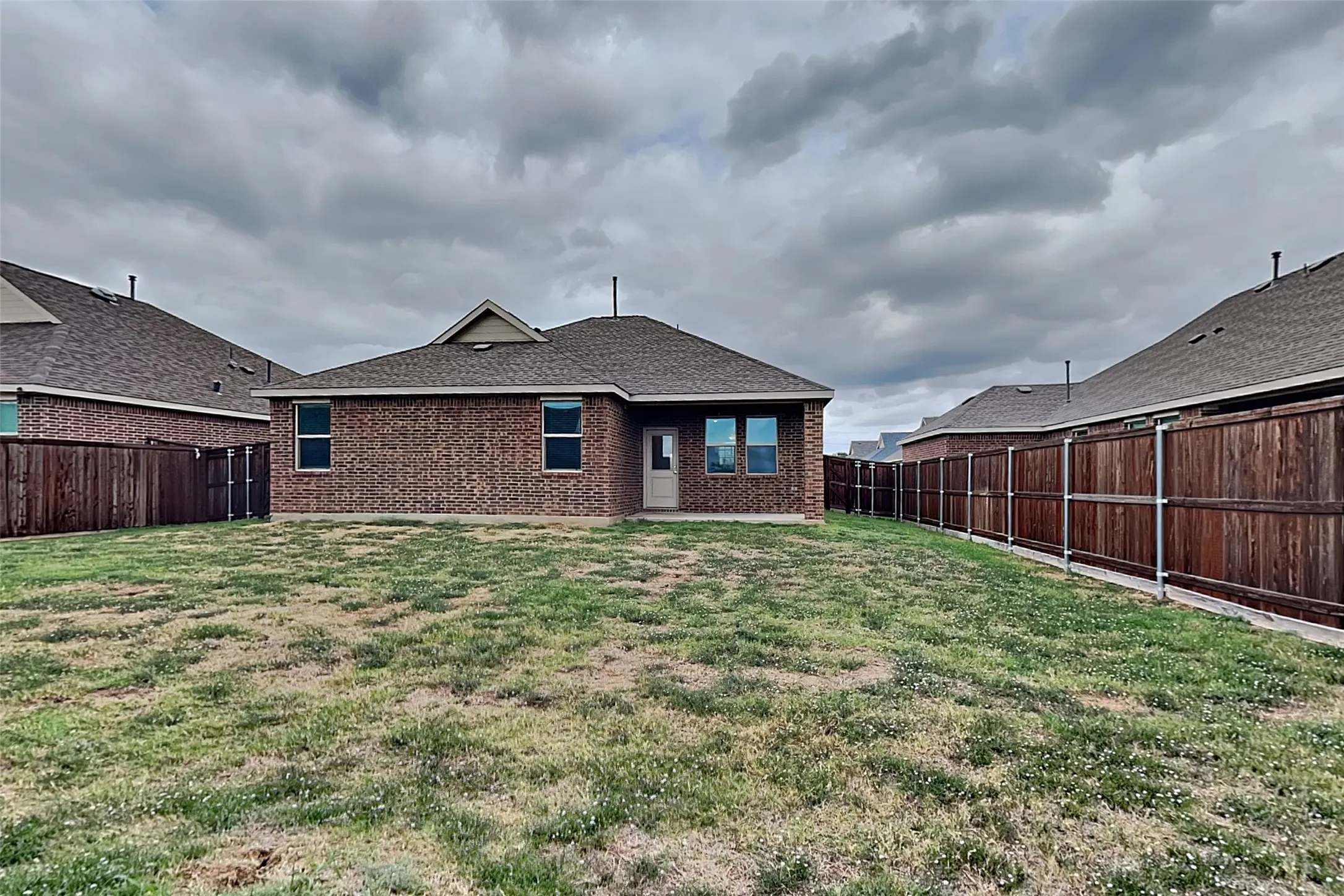 Single Family Residence For Rent in Denton County , 3409 Marino Drive, Little Elm, Texas 75068, 3 Bedroom, 2 Bathroom, 2 Garage spaces, 1,456 Sqft, built in 2023, mls#21407668, Real Estate Agent in Little Elm, Homes For Rent in Denton county, Homes For Rent in Little Elm, Realtor in Little Elm Texas, Real Estate Brokerage Independent Realty Texas, Luminita Cordes Realtor