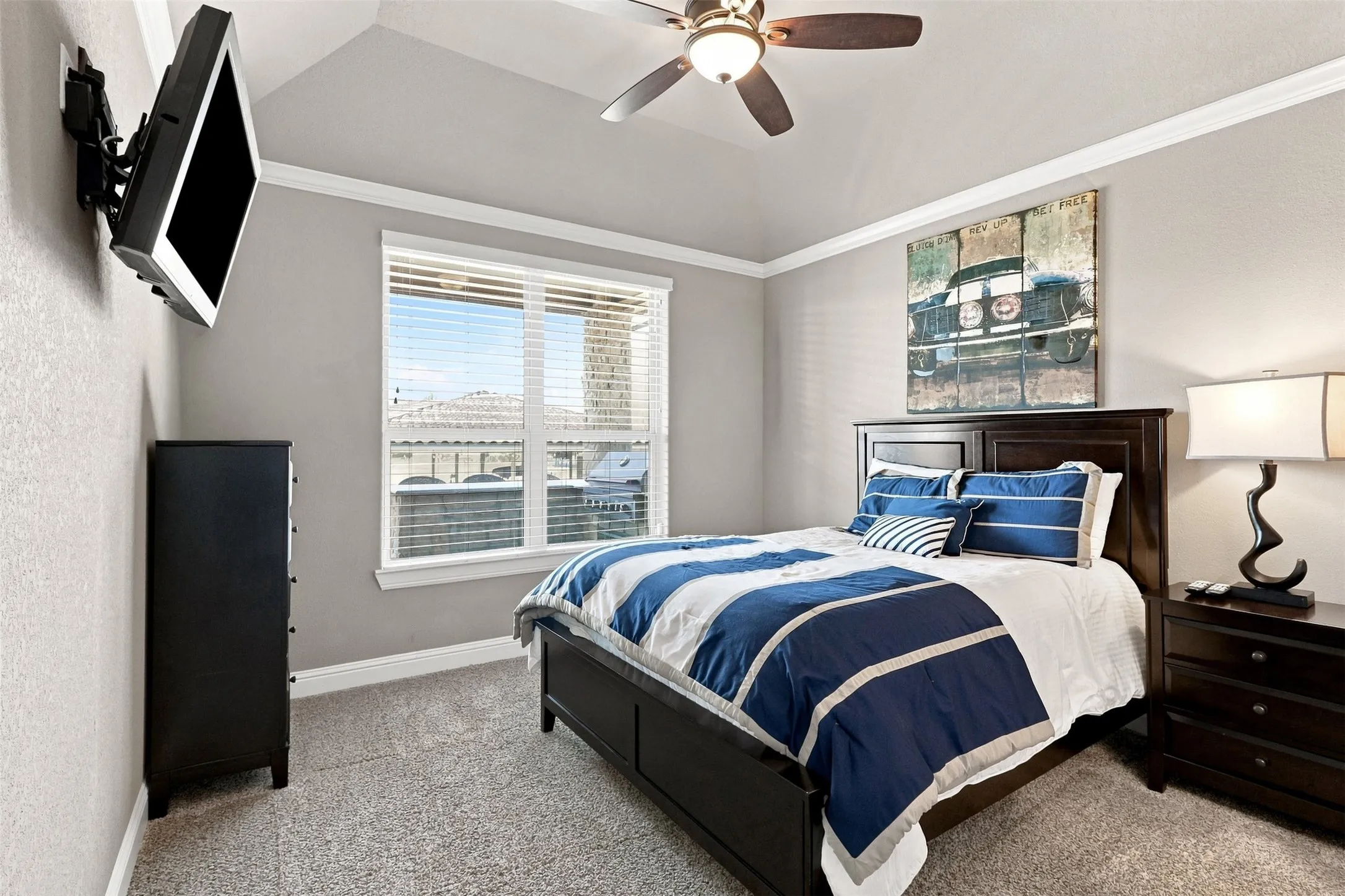 Single Family Residence For Sale in Hood County , 1601 Malibu Bay Court, Granbury, Texas 76048, 4 Bedroom, 4 Bathroom, 3 Garage spaces, 3,294 Sqft, built in 2017, mls#21407898, Real Estate Agent in Granbury, Homes For Sale in Hood county, Homes For Sale in Granbury, Realtor in Granbury Texas, Real Estate Brokerage Independent Realty Texas, Luminita Cordes Realtor