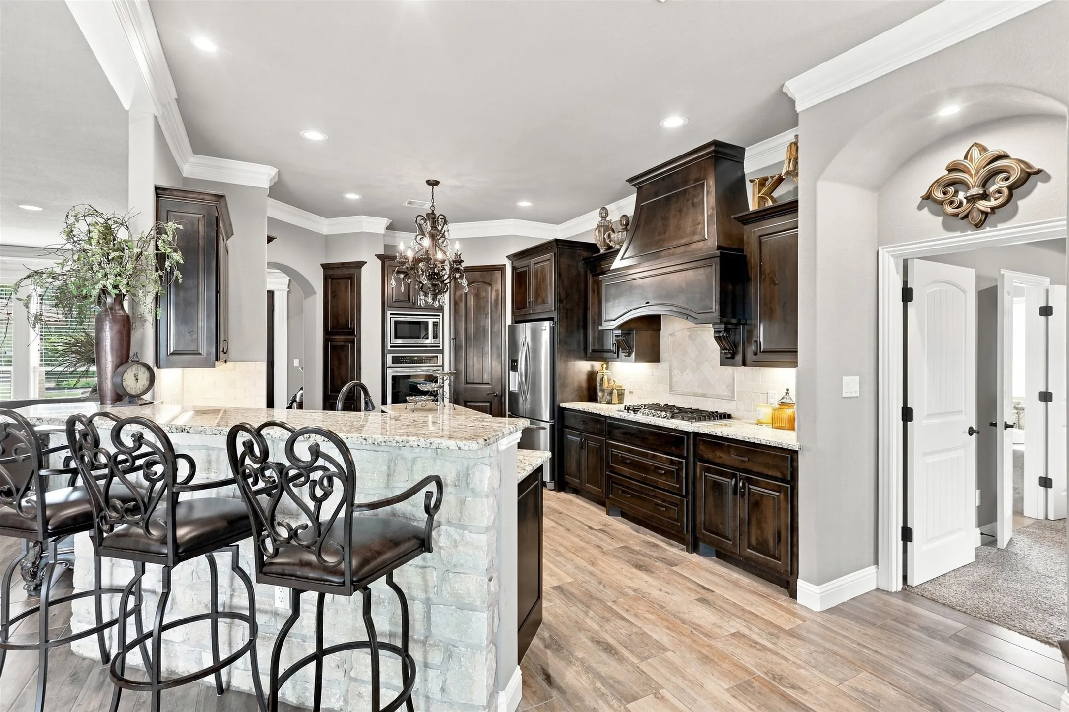 Single Family Residence For Sale in Hood County , 1601 Malibu Bay Court, Granbury, Texas 76048, 4 Bedroom, 4 Bathroom, 3 Garage spaces, 3,294 Sqft, built in 2017, mls#21407898, Real Estate Agent in Granbury, Homes For Sale in Hood county, Homes For Sale in Granbury, Realtor in Granbury Texas, Real Estate Brokerage Independent Realty Texas, Luminita Cordes Realtor