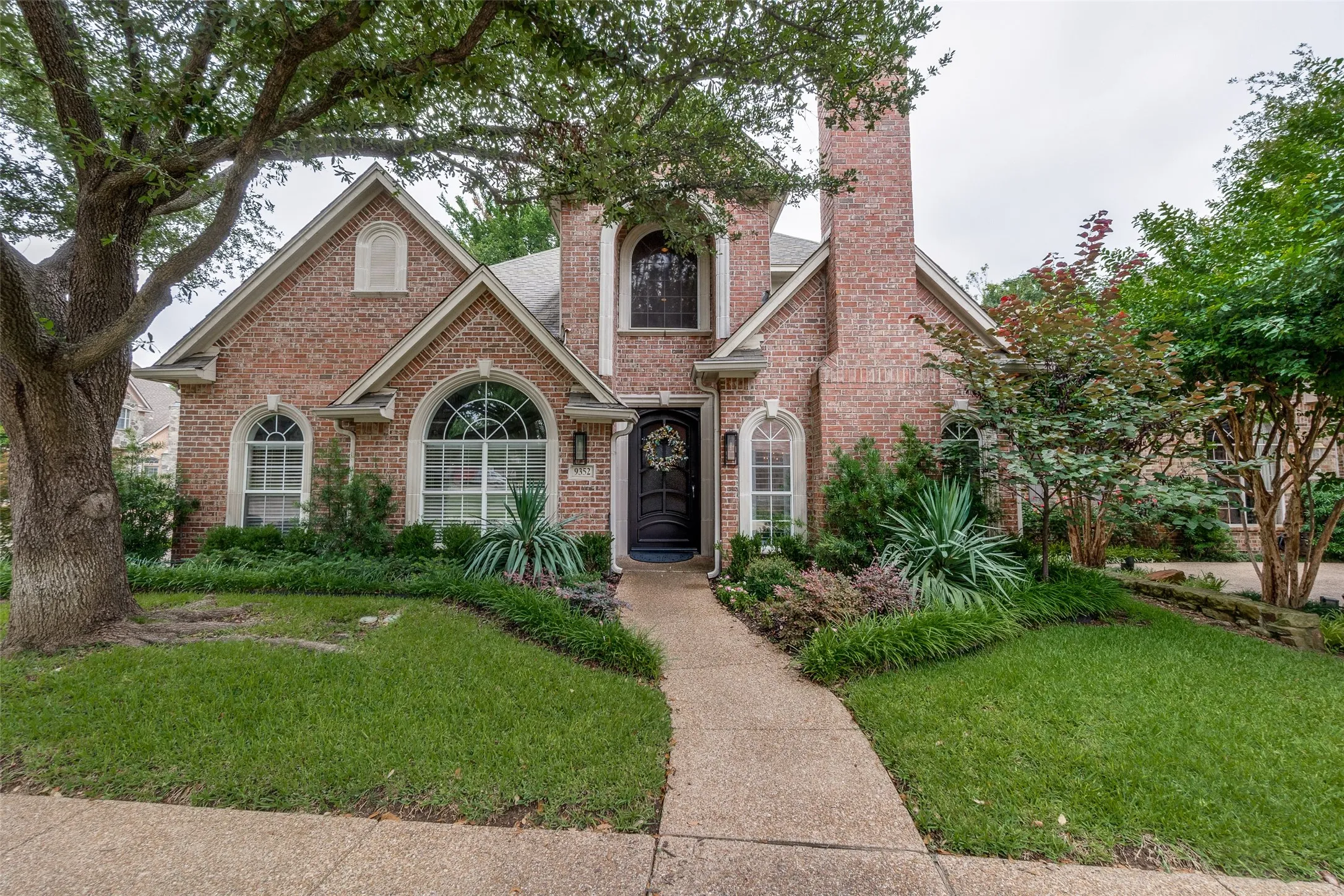 Single Family Residence For Sale