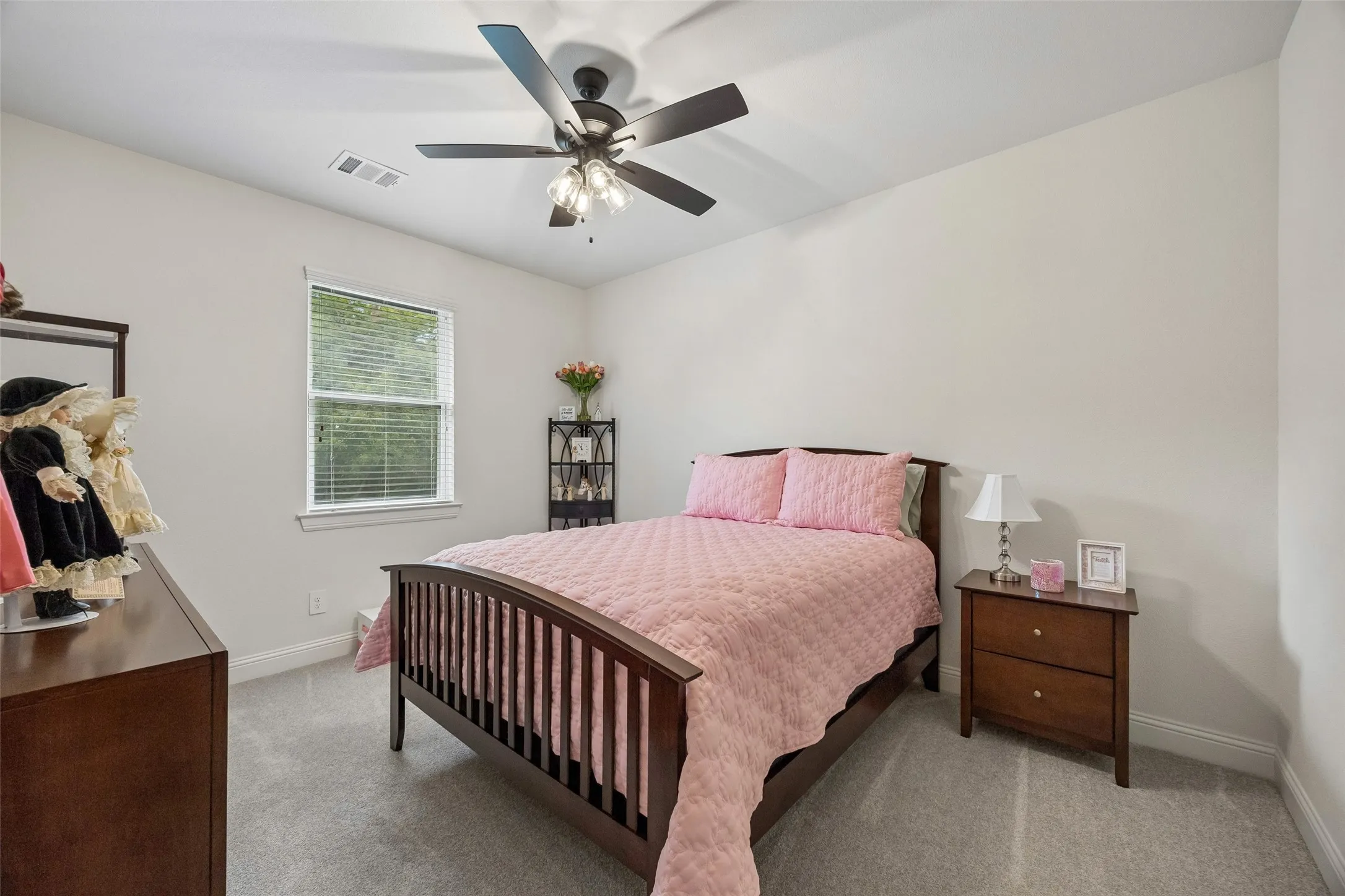Single Family Residence For Sale in Parker County , 236 Belmont Drive, Willow Park, Texas 76087, 6 Bedroom, 4 Bathroom, 2 Garage spaces, 2,502 Sqft, built in 2022, mls#21405804, Real Estate Agent in Willow Park, Homes For Sale in Parker county, Homes For Sale in Willow Park, Realtor in Willow Park Texas, Real Estate Brokerage Independent Realty Texas, Luminita Cordes Realtor