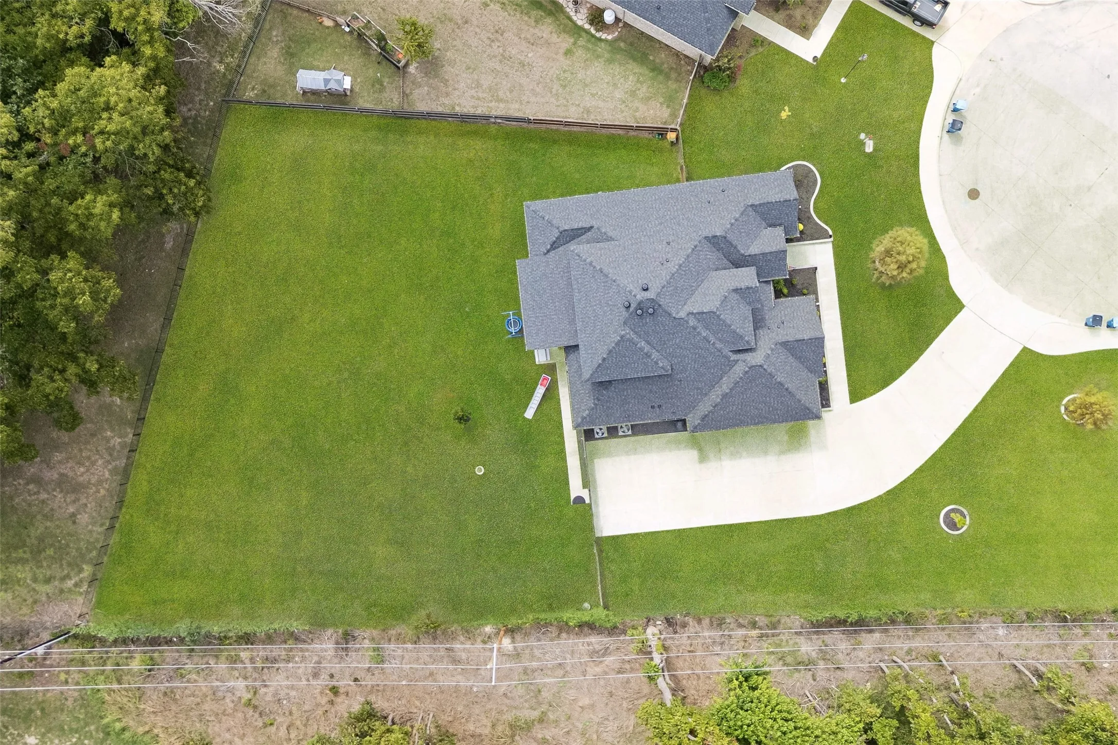 Single Family Residence For Sale in Parker County , 236 Belmont Drive, Willow Park, Texas 76087, 6 Bedroom, 4 Bathroom, 2 Garage spaces, 2,502 Sqft, built in 2022, mls#21405804, Real Estate Agent in Willow Park, Homes For Sale in Parker county, Homes For Sale in Willow Park, Realtor in Willow Park Texas, Real Estate Brokerage Independent Realty Texas, Luminita Cordes Realtor