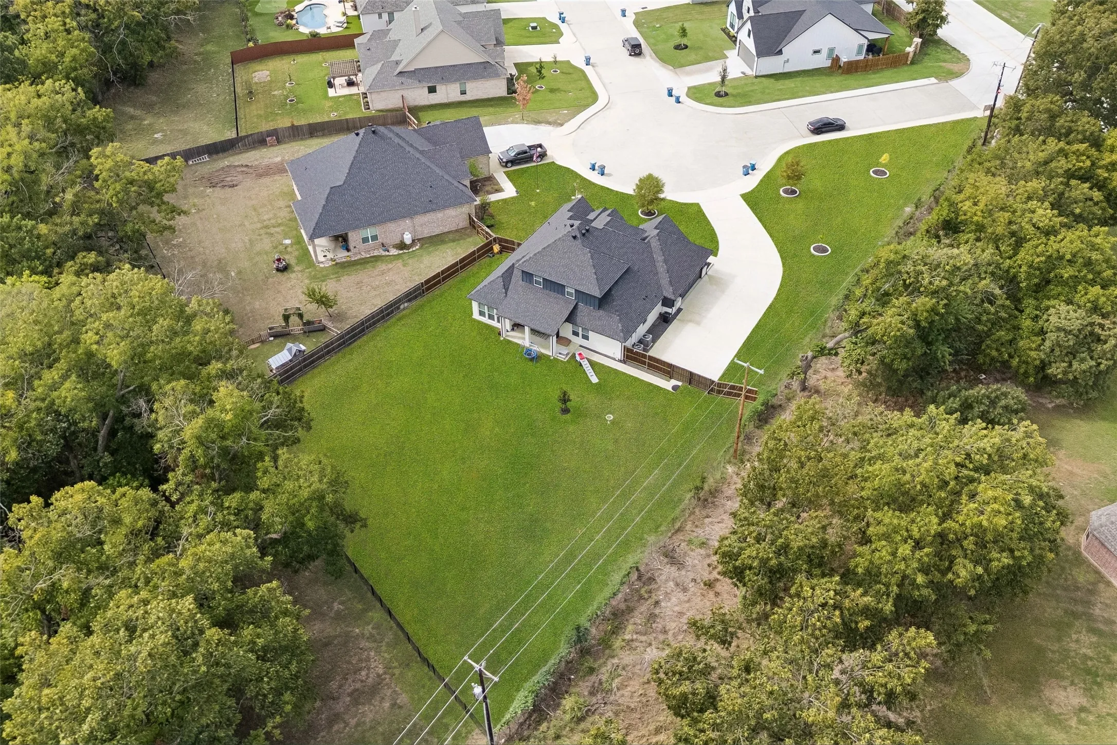 Single Family Residence For Sale in Parker County , 236 Belmont Drive, Willow Park, Texas 76087, 6 Bedroom, 4 Bathroom, 2 Garage spaces, 2,502 Sqft, built in 2022, mls#21405804, Real Estate Agent in Willow Park, Homes For Sale in Parker county, Homes For Sale in Willow Park, Realtor in Willow Park Texas, Real Estate Brokerage Independent Realty Texas, Luminita Cordes Realtor