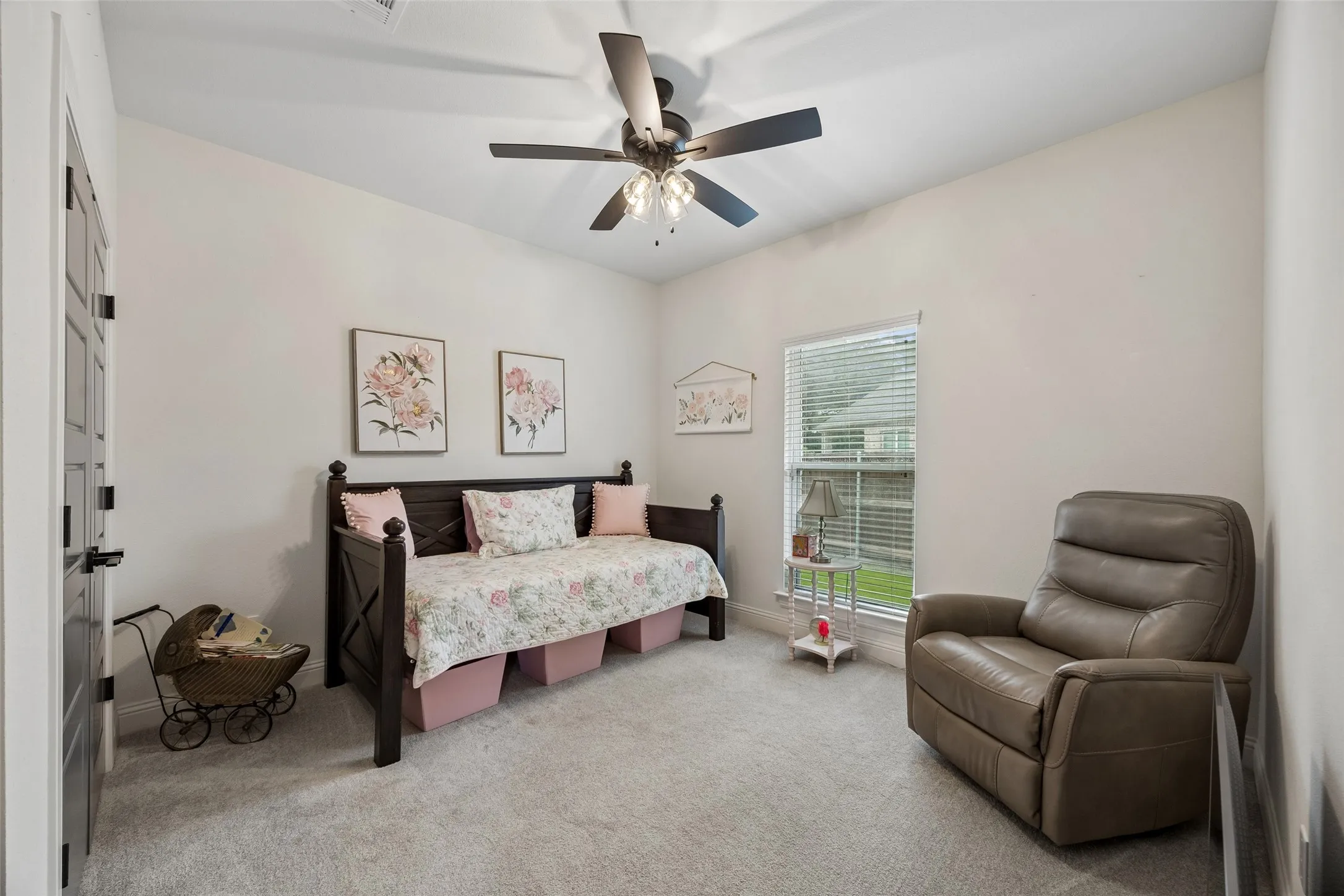 Single Family Residence For Sale in Parker County , 236 Belmont Drive, Willow Park, Texas 76087, 6 Bedroom, 4 Bathroom, 2 Garage spaces, 2,502 Sqft, built in 2022, mls#21405804, Real Estate Agent in Willow Park, Homes For Sale in Parker county, Homes For Sale in Willow Park, Realtor in Willow Park Texas, Real Estate Brokerage Independent Realty Texas, Luminita Cordes Realtor