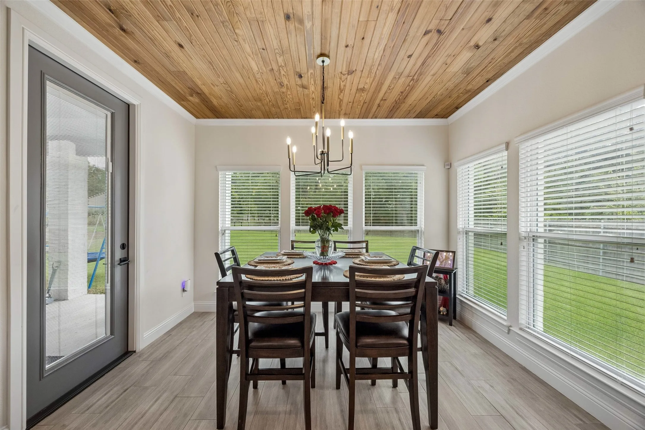Single Family Residence For Sale in Parker County , 236 Belmont Drive, Willow Park, Texas 76087, 6 Bedroom, 4 Bathroom, 2 Garage spaces, 2,502 Sqft, built in 2022, mls#21405804, Real Estate Agent in Willow Park, Homes For Sale in Parker county, Homes For Sale in Willow Park, Realtor in Willow Park Texas, Real Estate Brokerage Independent Realty Texas, Luminita Cordes Realtor