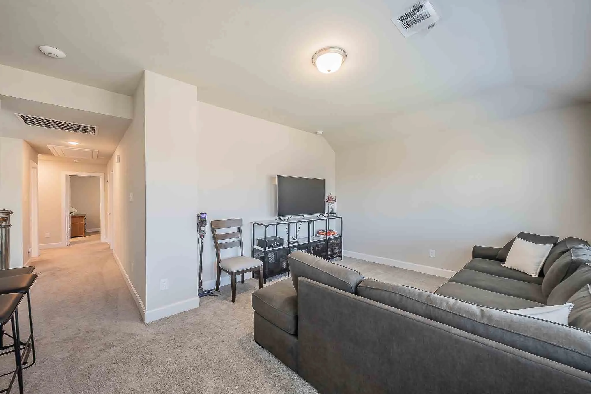 Upstairs Bonus Room