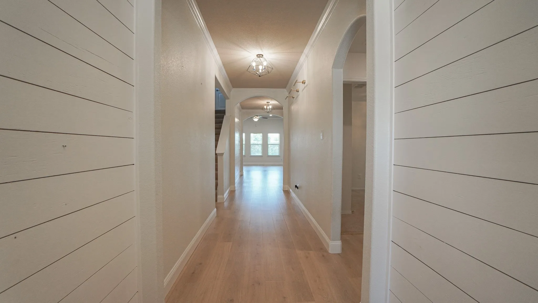 Single Family Residence For Rent in Rockwall County , 239 Oxford Drive, Fate, Texas 75189, 4 Bedroom, 3 Bathroom, 2 Garage spaces, 2,380 Sqft, built in 2016, mls#21407129, Real Estate Agent in Fate, Homes For Rent in Rockwall county, Homes For Rent in Fate, Realtor in Fate Texas, Real Estate Brokerage Independent Realty Texas, Luminita Cordes Realtor