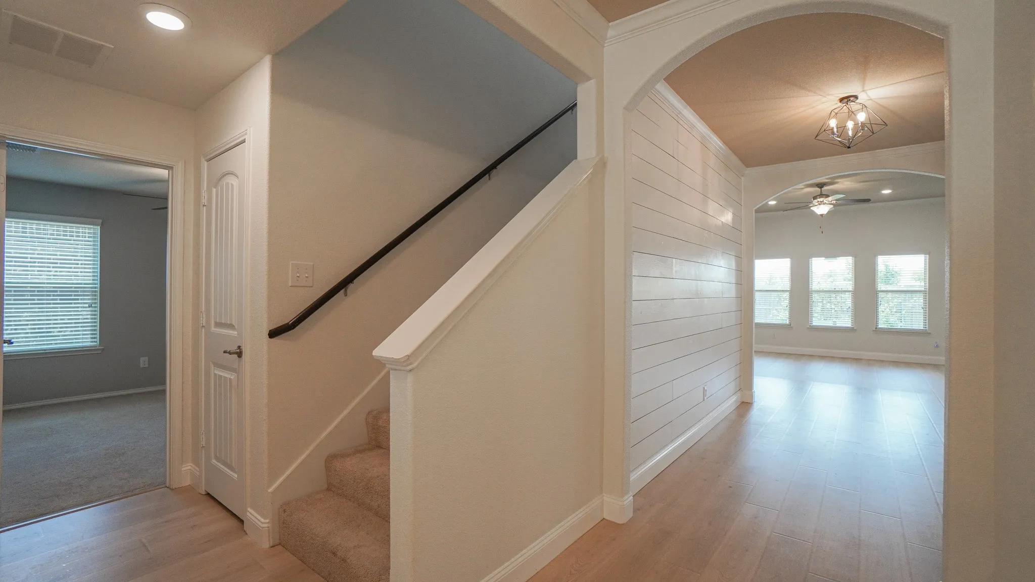 Single Family Residence For Rent in Rockwall County , 239 Oxford Drive, Fate, Texas 75189, 4 Bedroom, 3 Bathroom, 2 Garage spaces, 2,380 Sqft, built in 2016, mls#21407129, Real Estate Agent in Fate, Homes For Rent in Rockwall county, Homes For Rent in Fate, Realtor in Fate Texas, Real Estate Brokerage Independent Realty Texas, Luminita Cordes Realtor